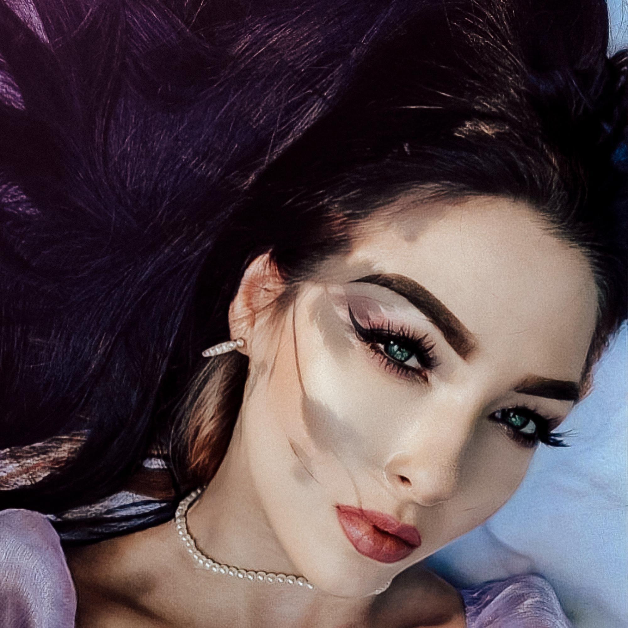 Mandy Phoenix profile image