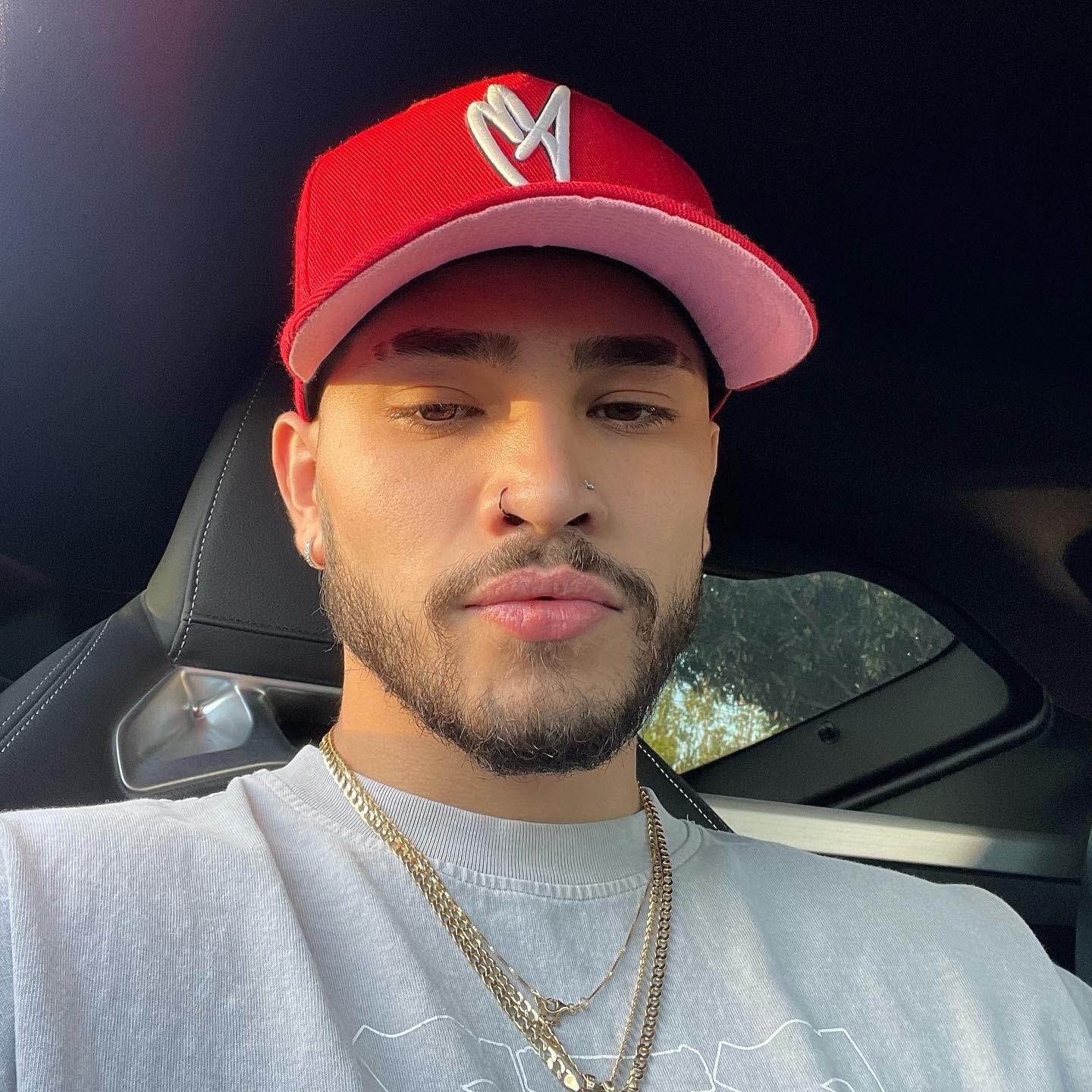 5’4 on a good day profile image