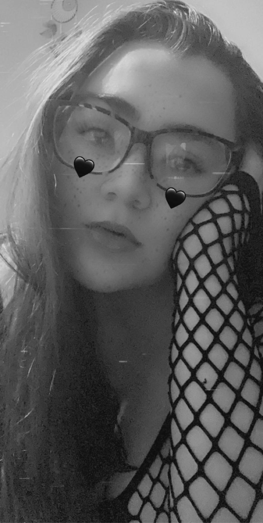 Lily Rae profile image