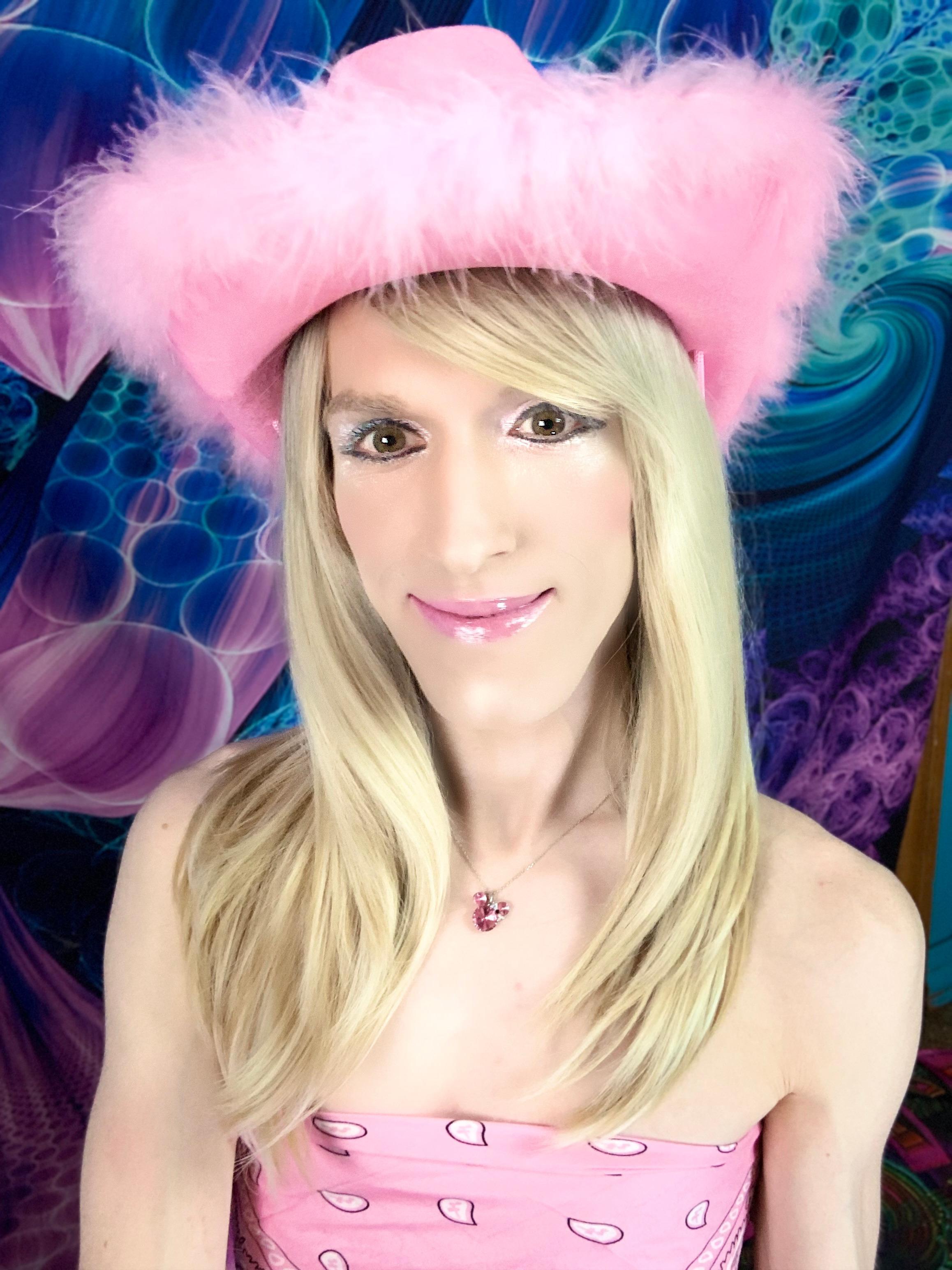 Fay Valentine69 profile image