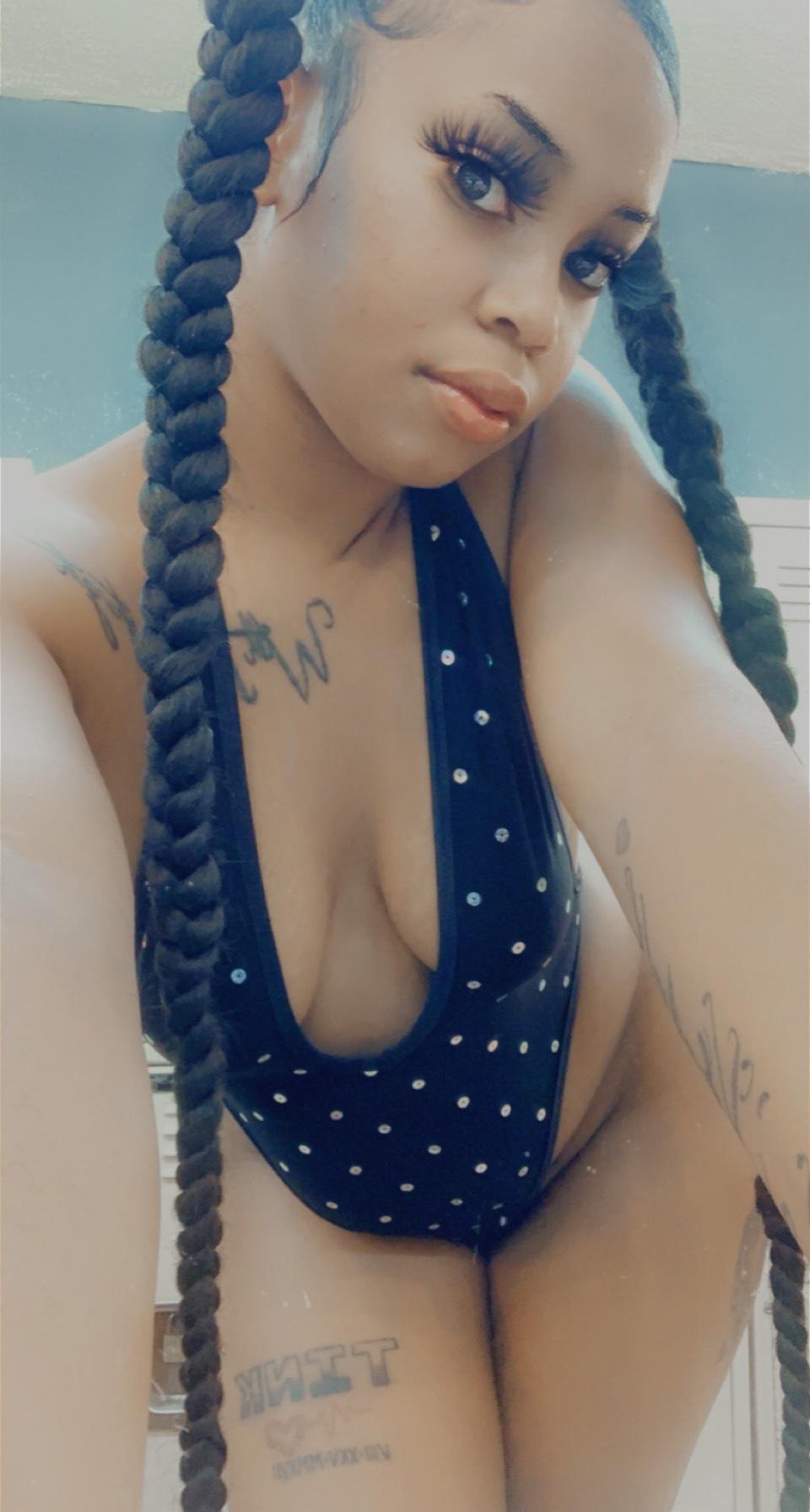 Wyntr 🤍 profile image