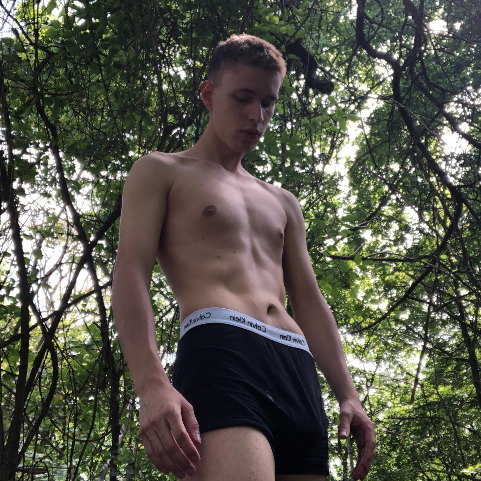 Jakob 🏳️‍🌈 profile image