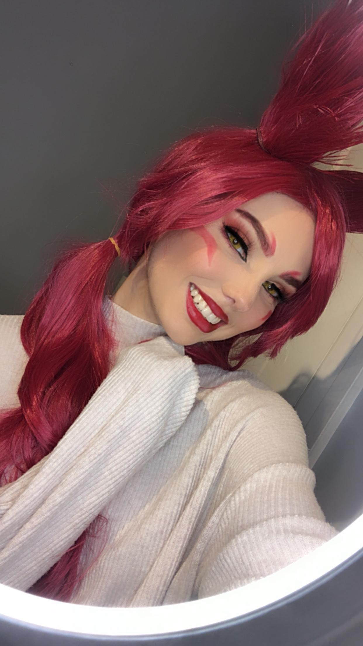 Lola Velvet profile image