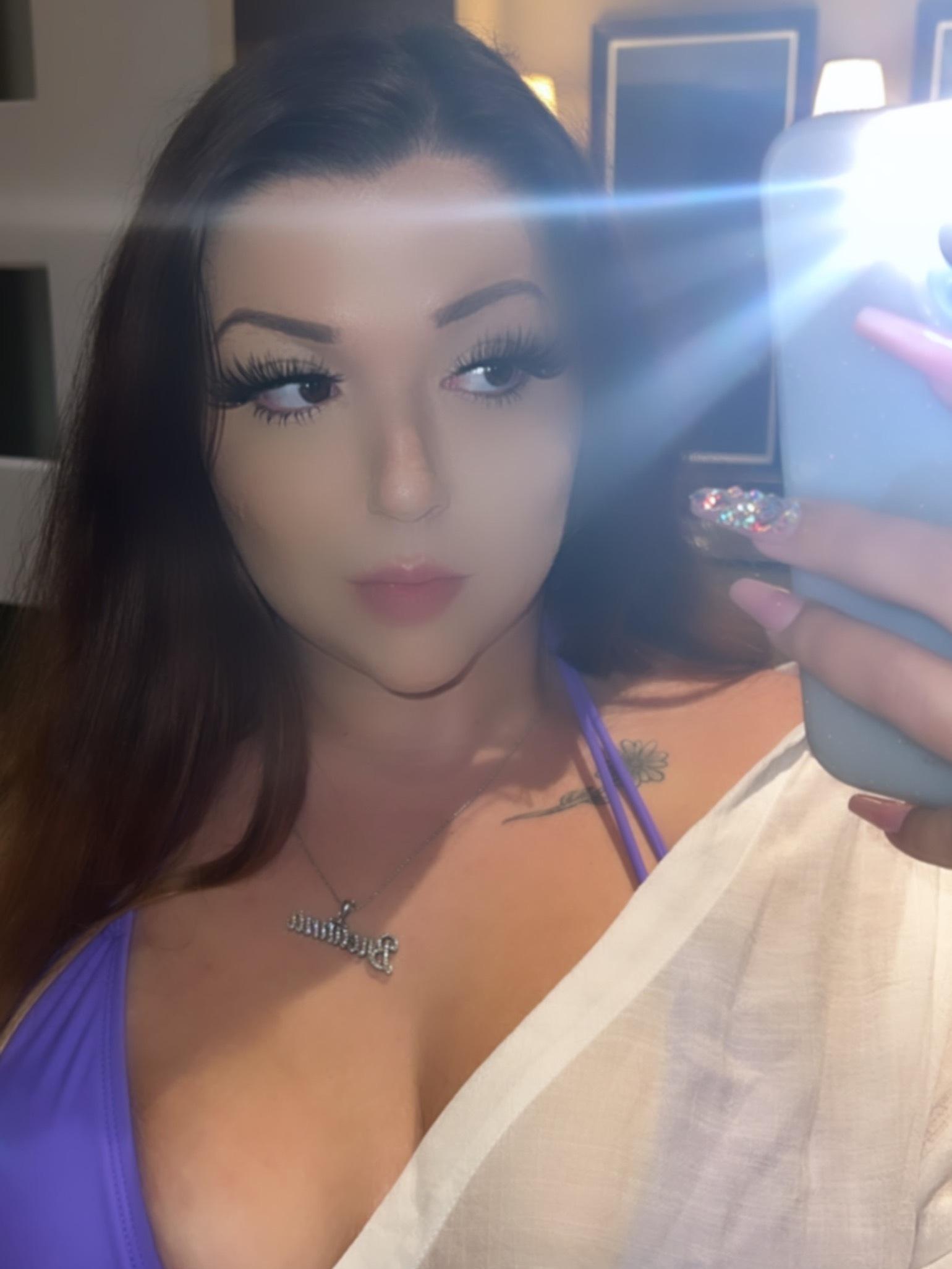 Bre🥰 profile image