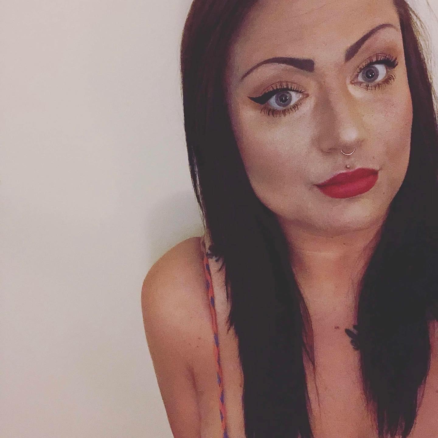 Olly McFly profile image