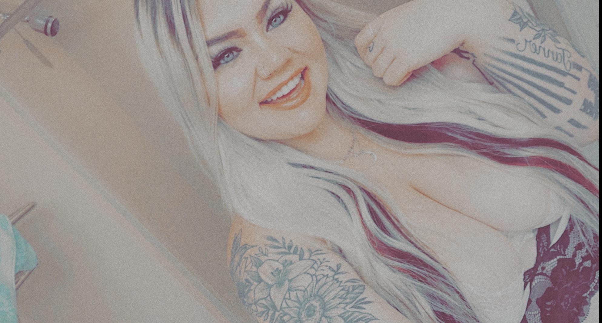 Sam Lydia-Lee🖤💦 profile image