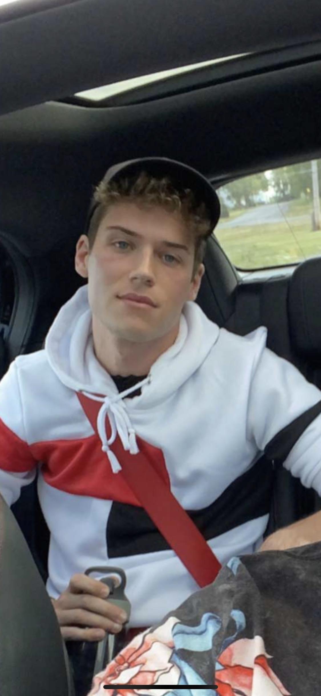 Justin profile image