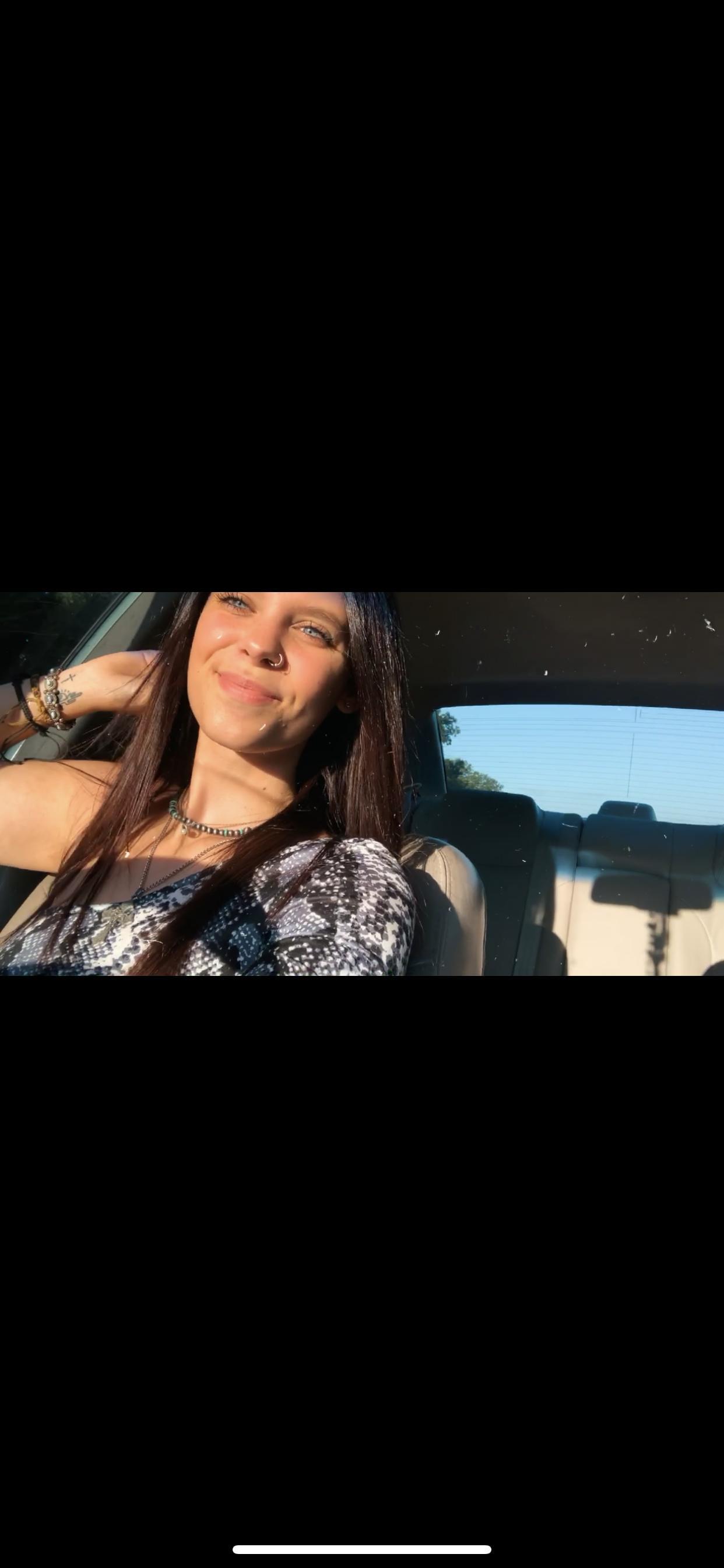 Ry🦋 profile image