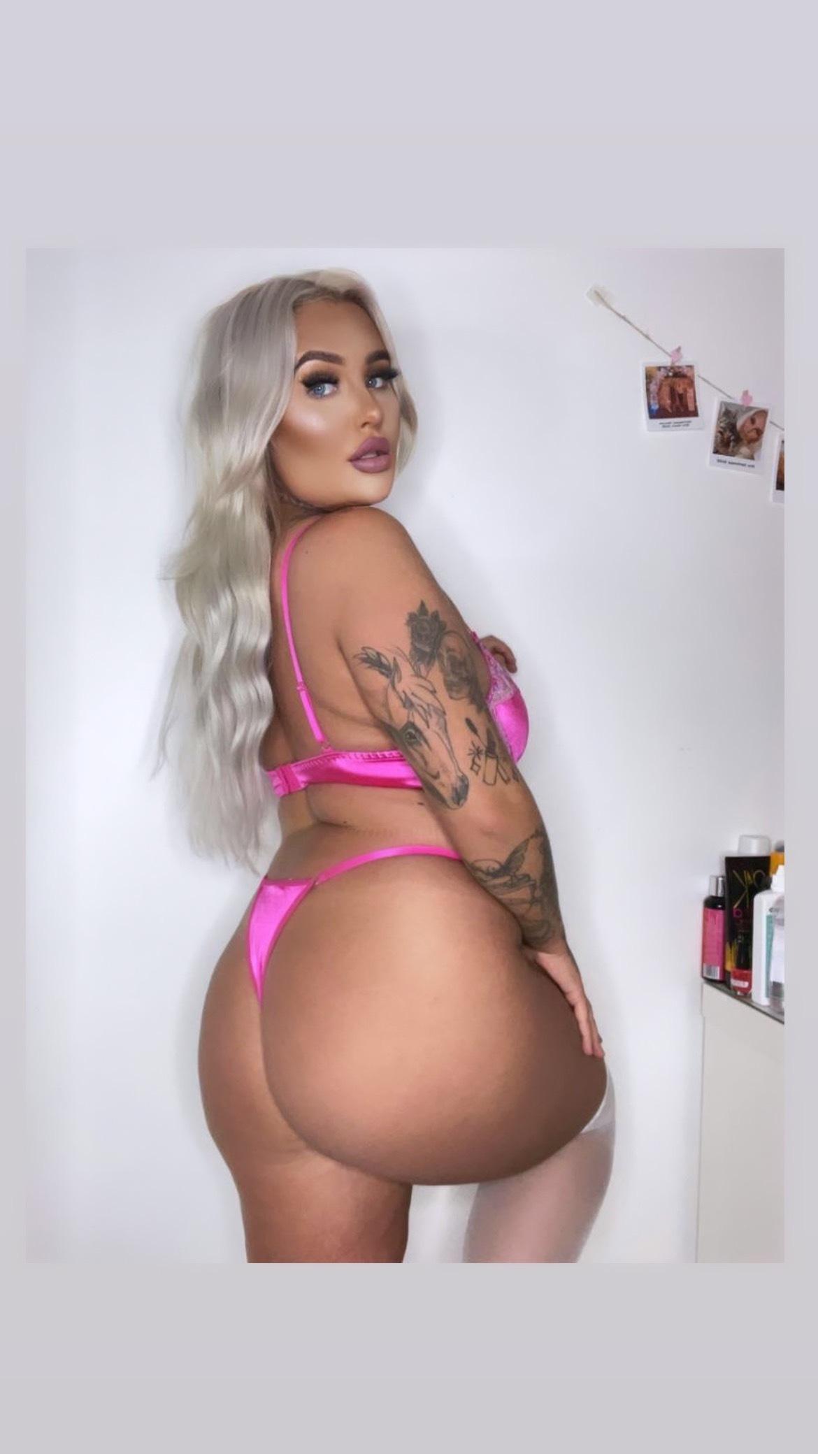 Online girlfriend♡ | Aubs 🦋 profile image