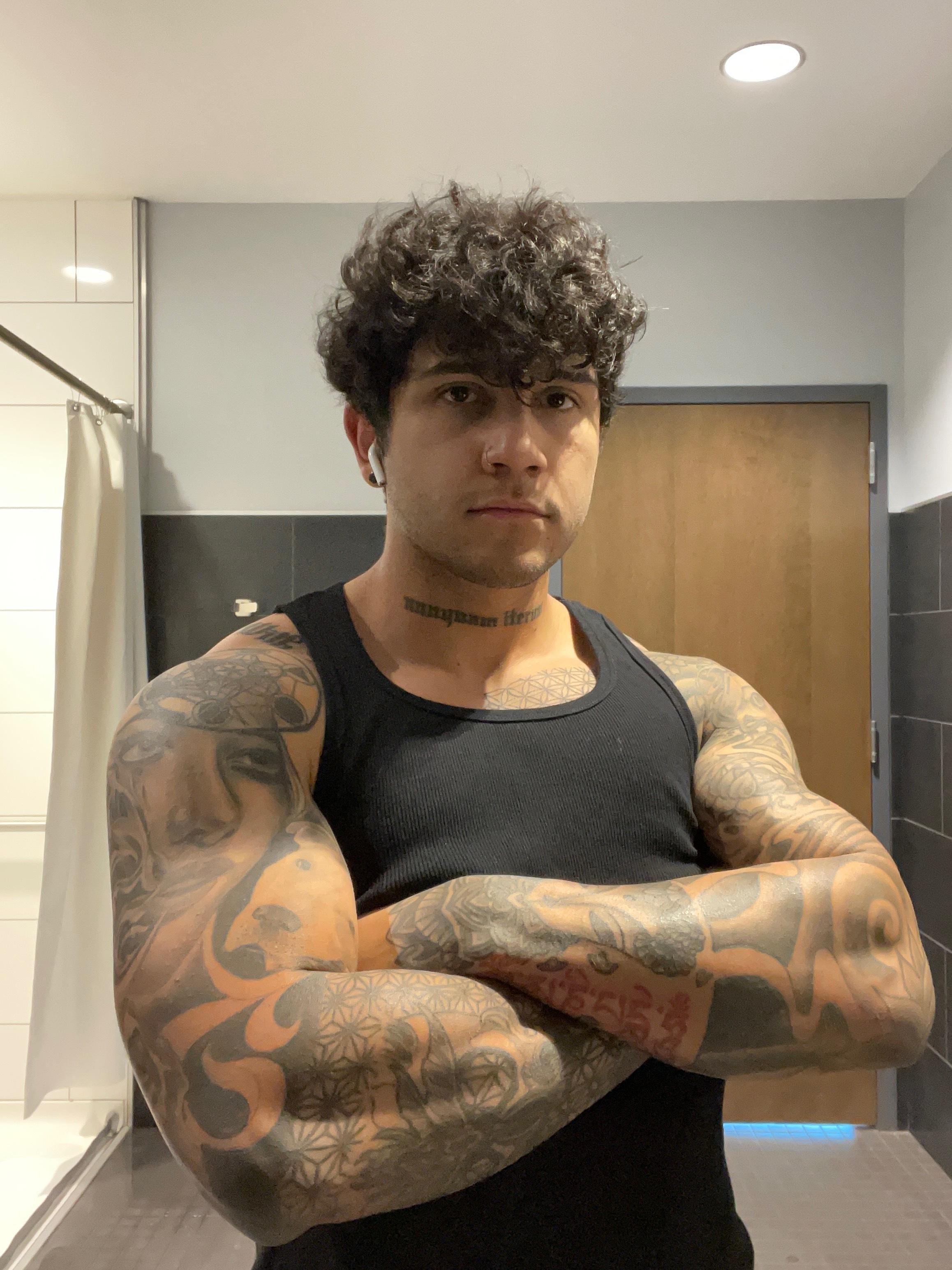 Aboynamedtoni profile image