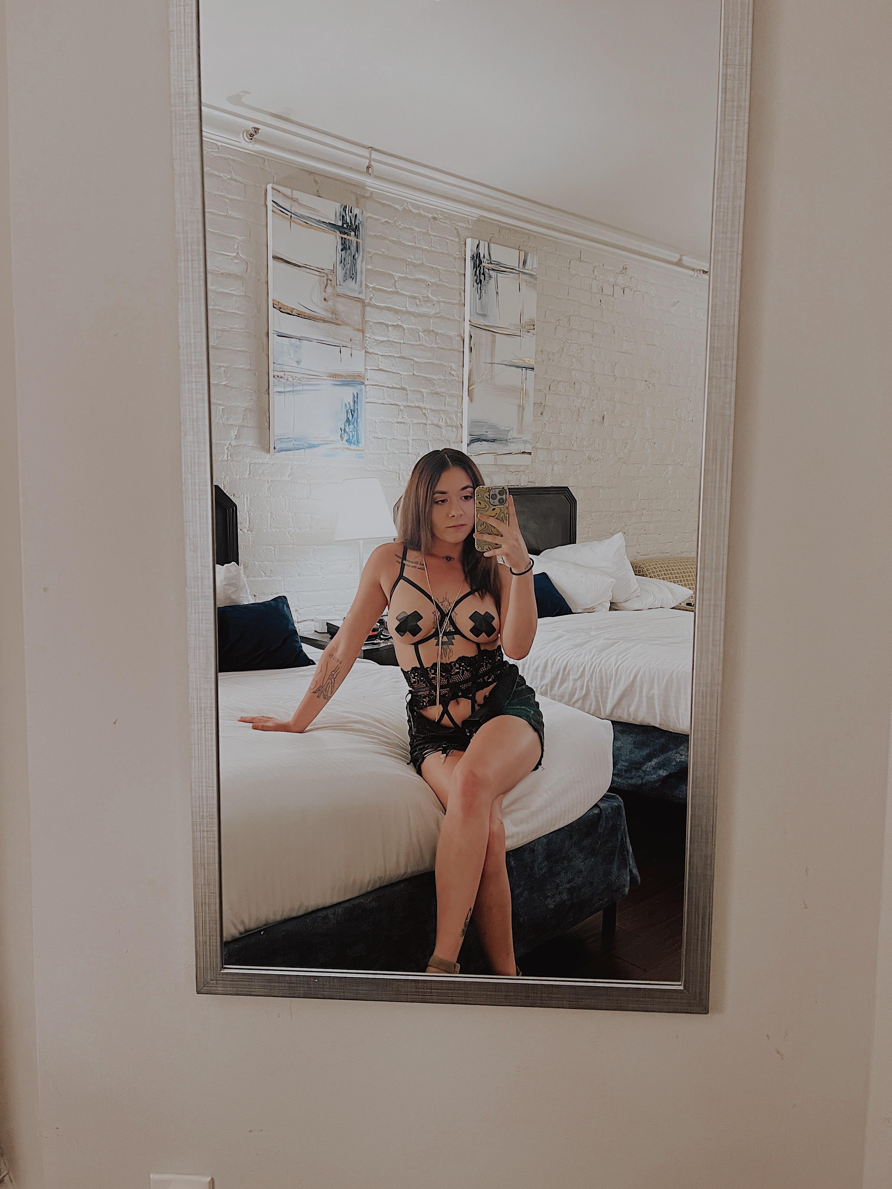 🌹Goddess Ivy🌹 profile image