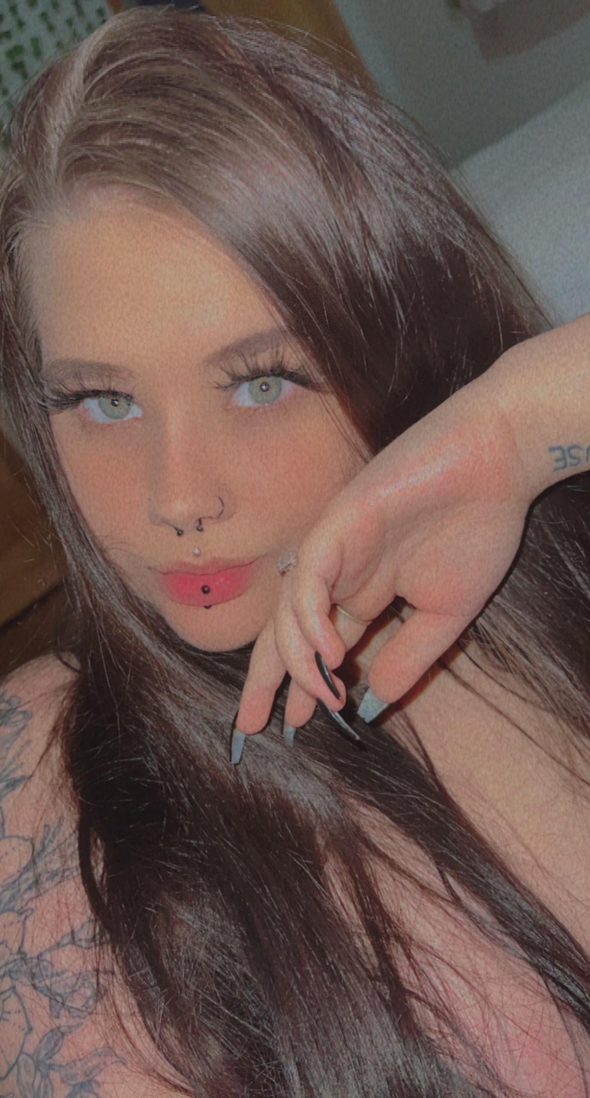 🧸 LunaTV 🧸 ONLINE & HRNY profile image