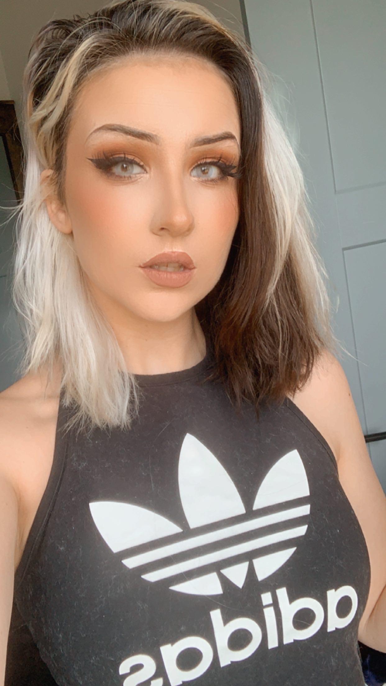 Baby Angelo 🐰🤍🖤 profile image