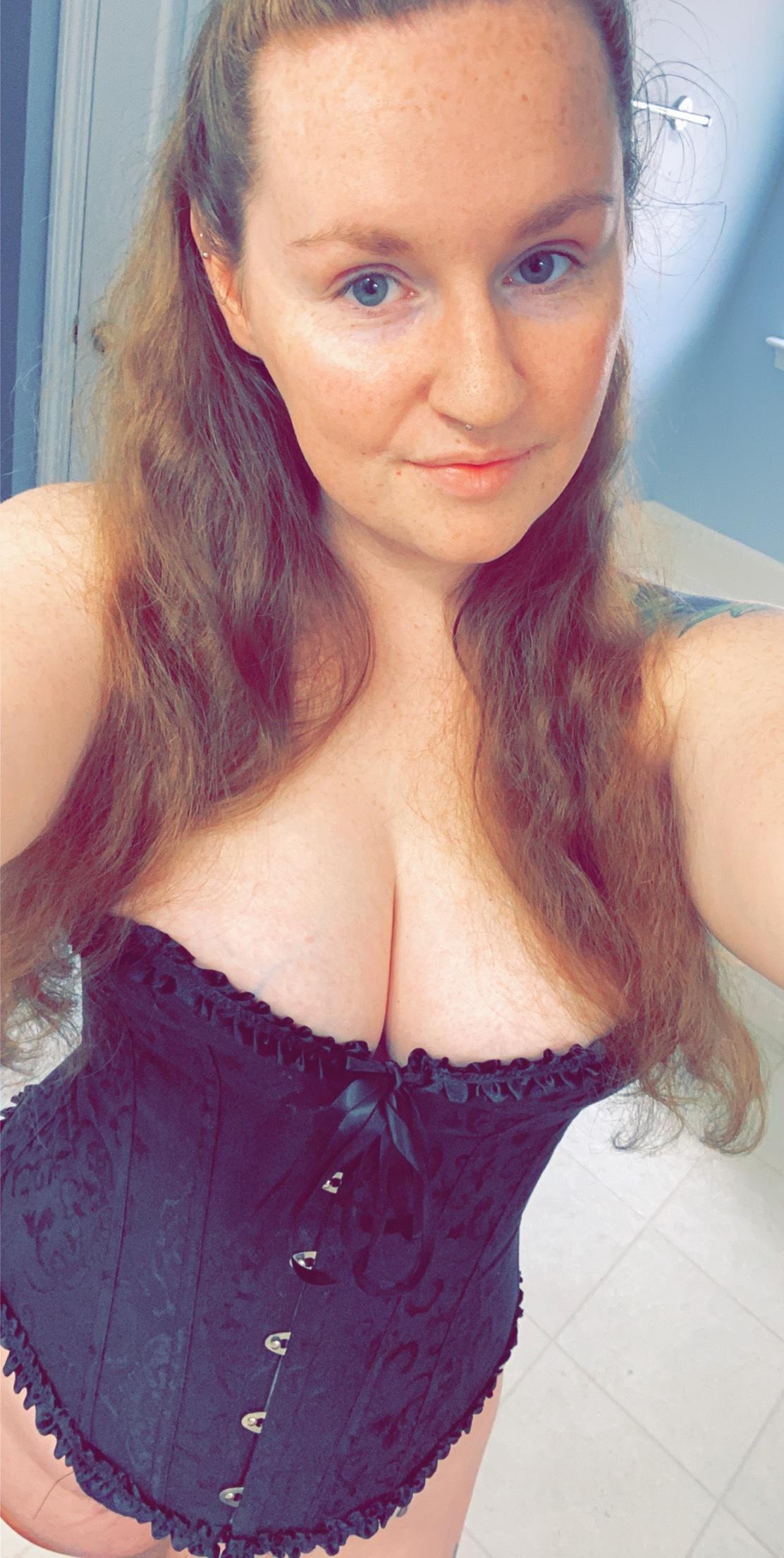 🌺 Chey 🌸 profile image