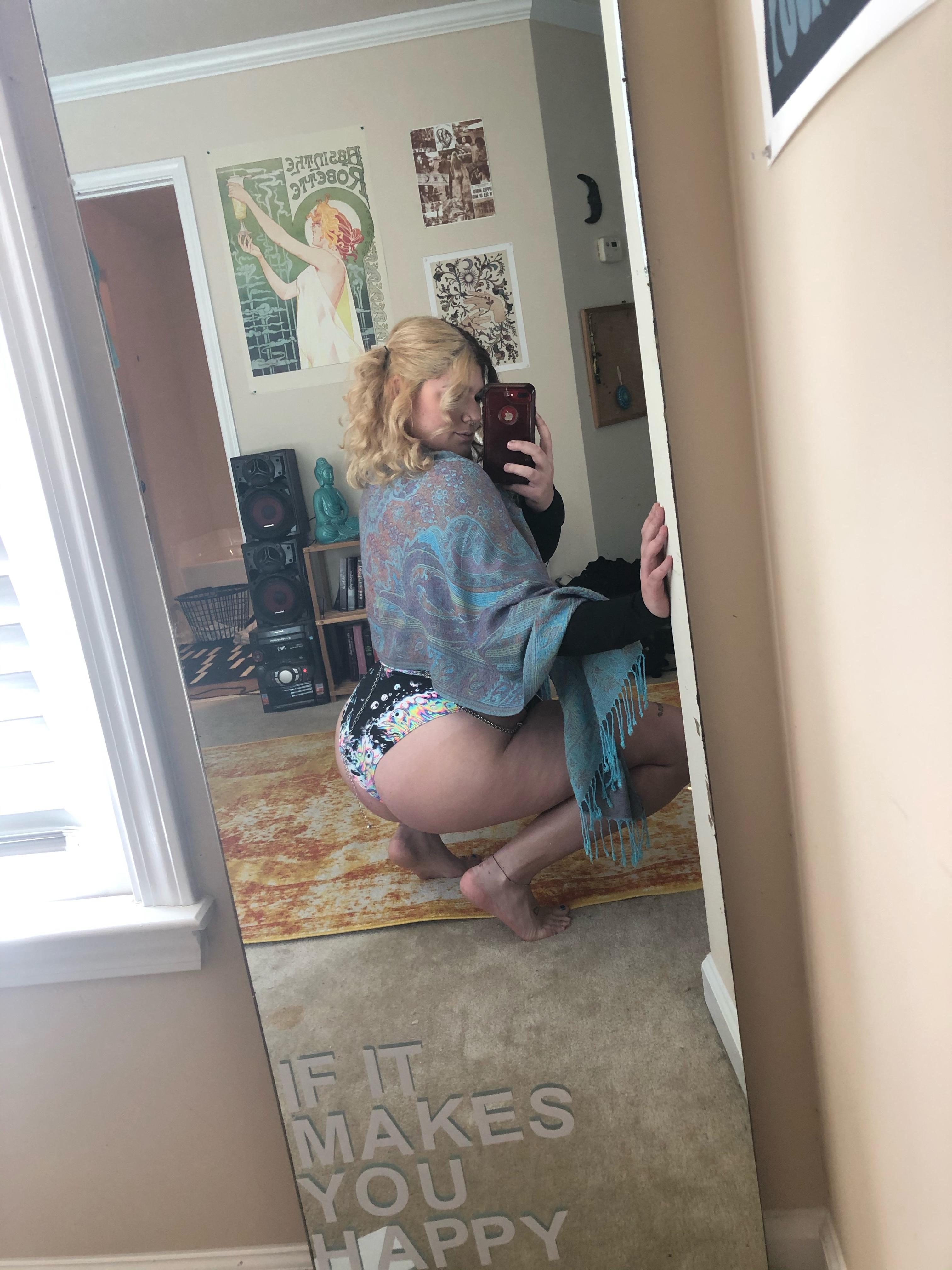 Liv 💫 profile image