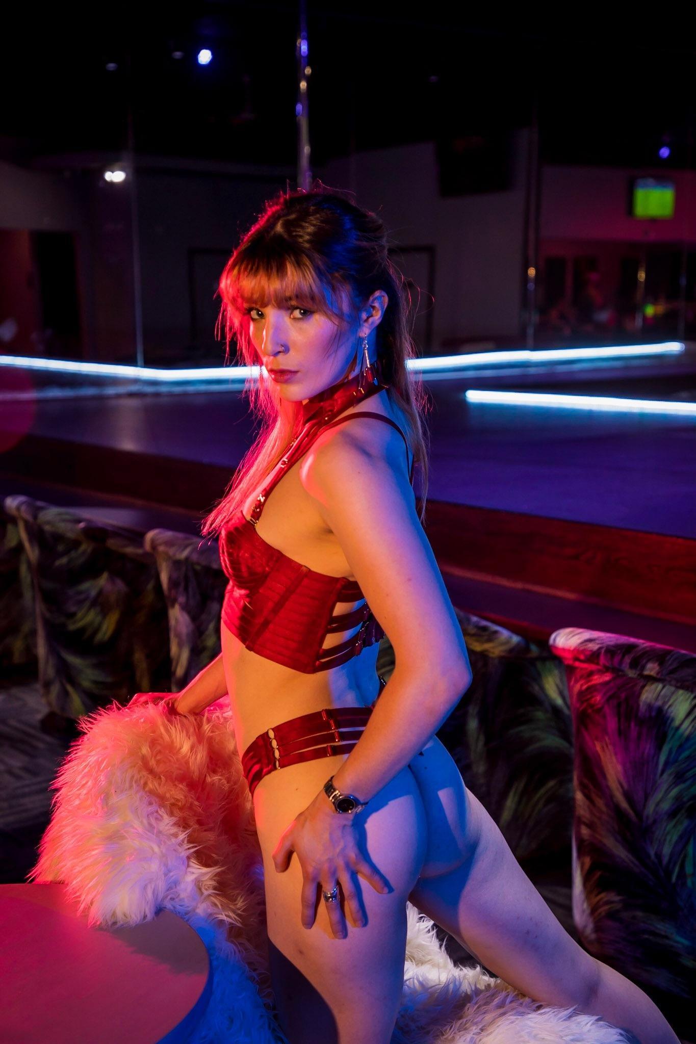 Aurora Rose profile image