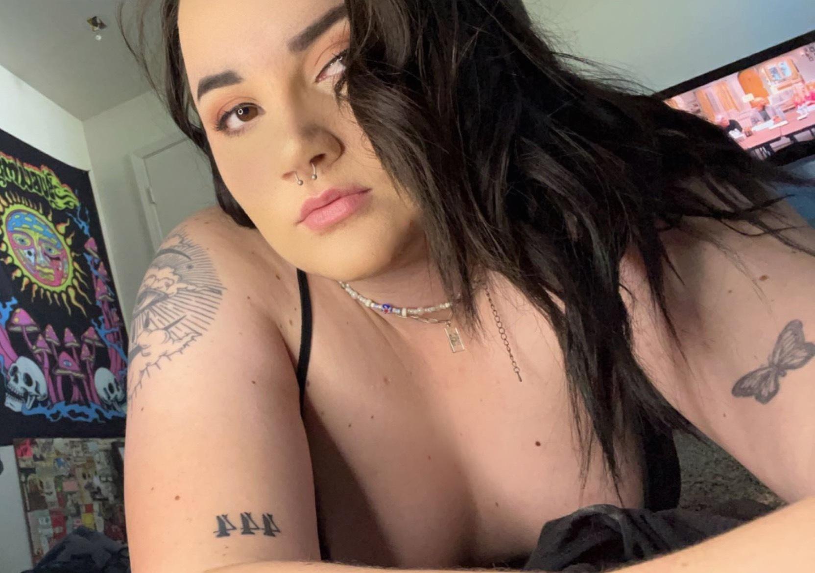 🧚🏻‍♂️ sage ☁️ profile image