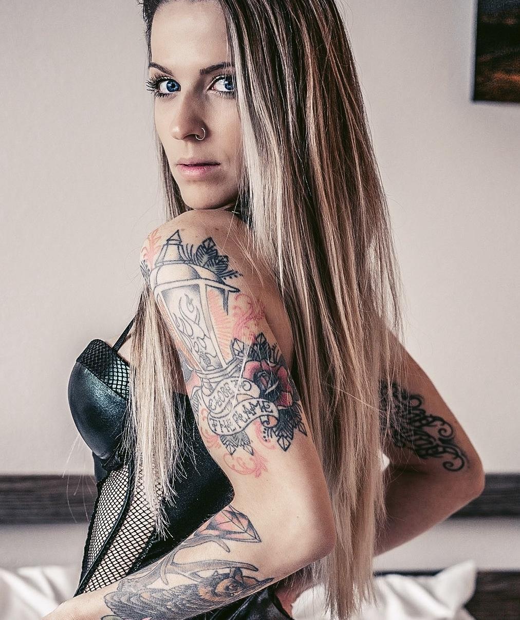 badwolfe profile image