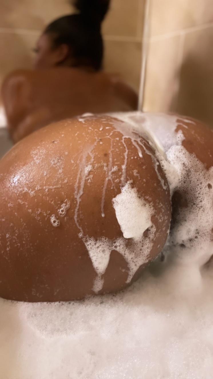 Boythatsmel profile image