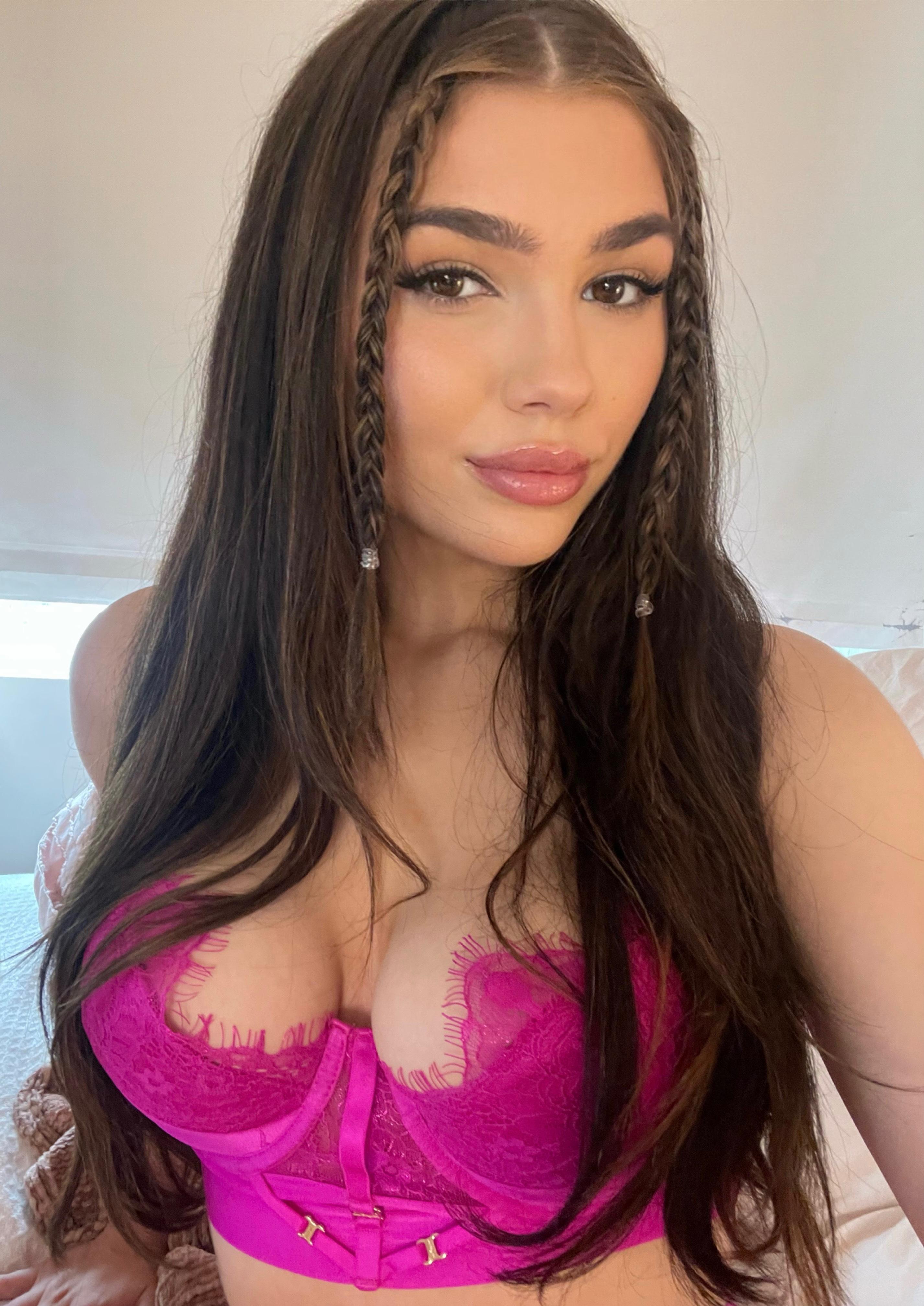 Aria Taylor profile image