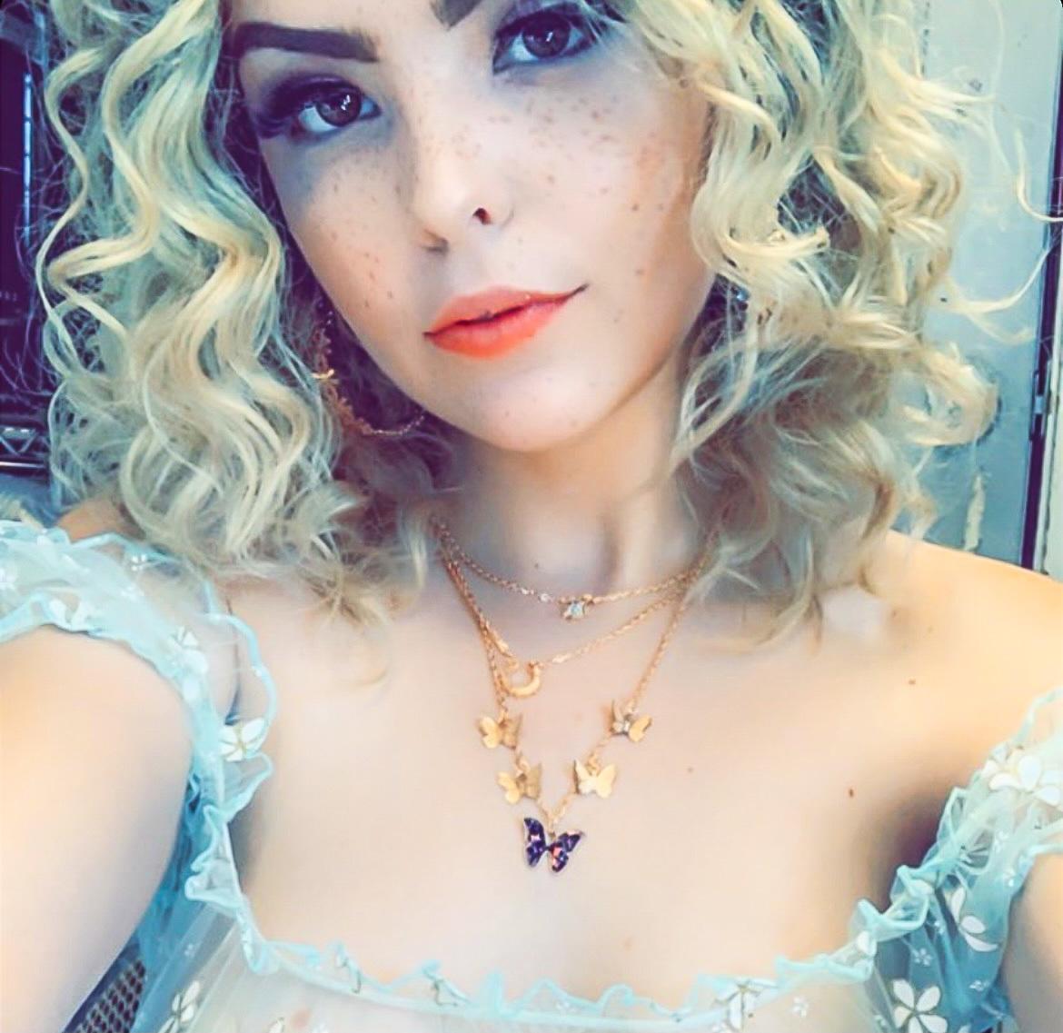 Mandy Mey profile image