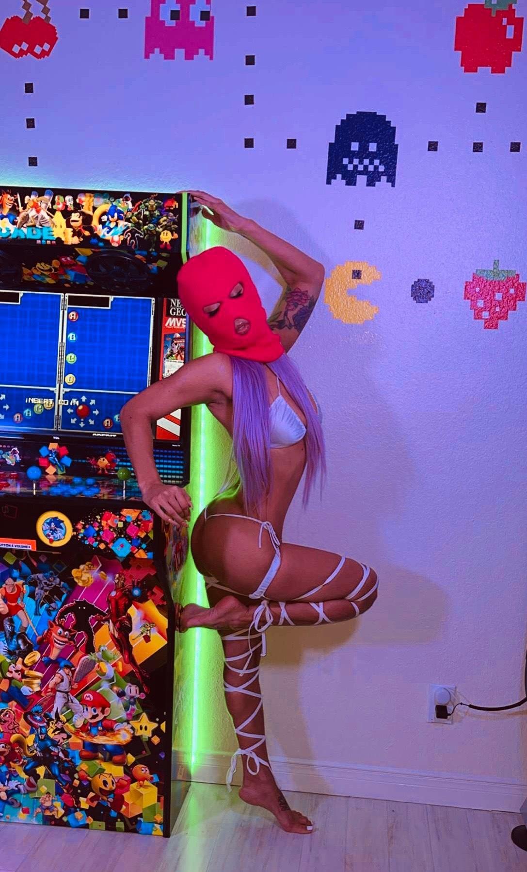 Elle Jo profile image