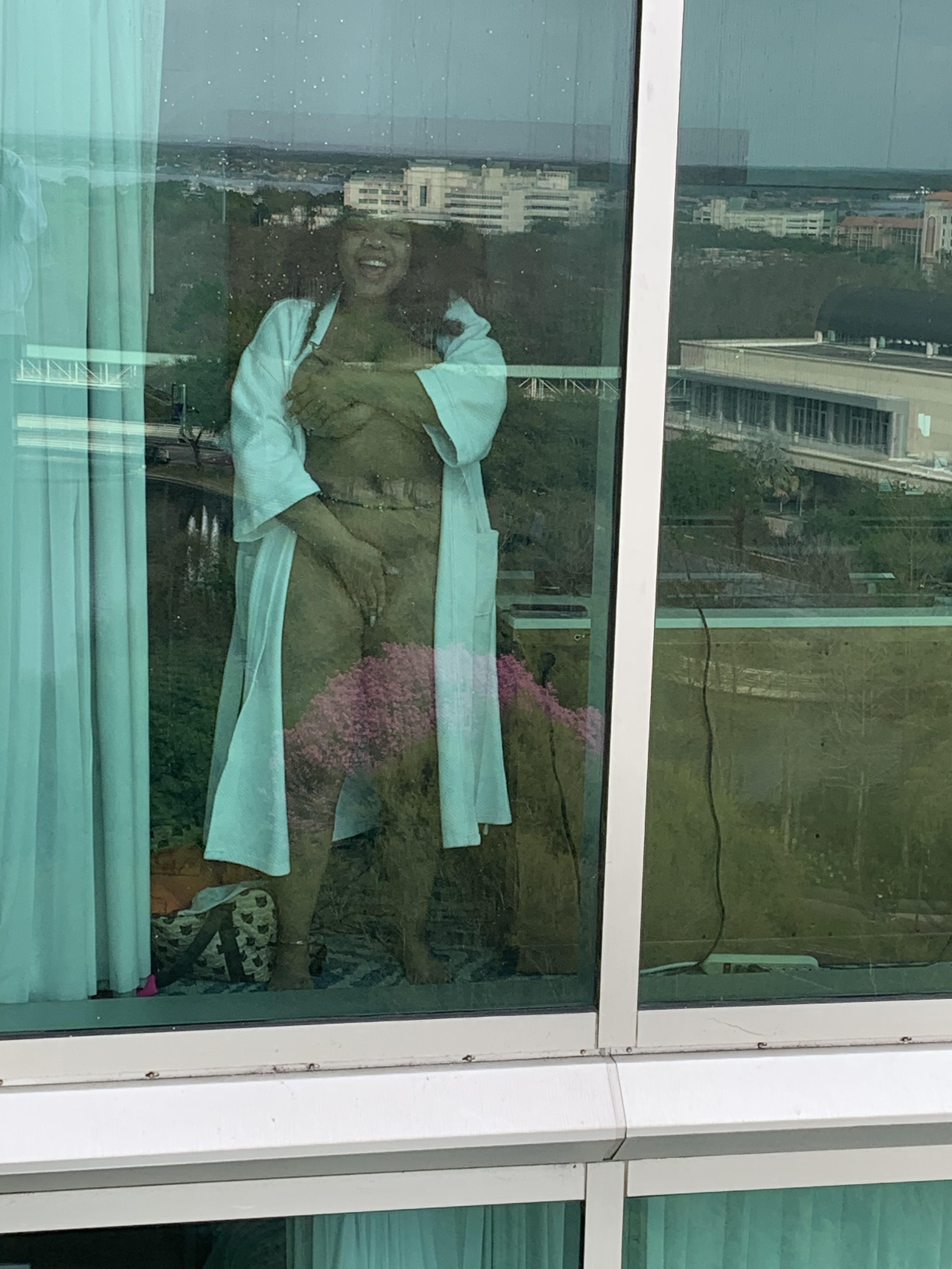 Roxy Dream profile image