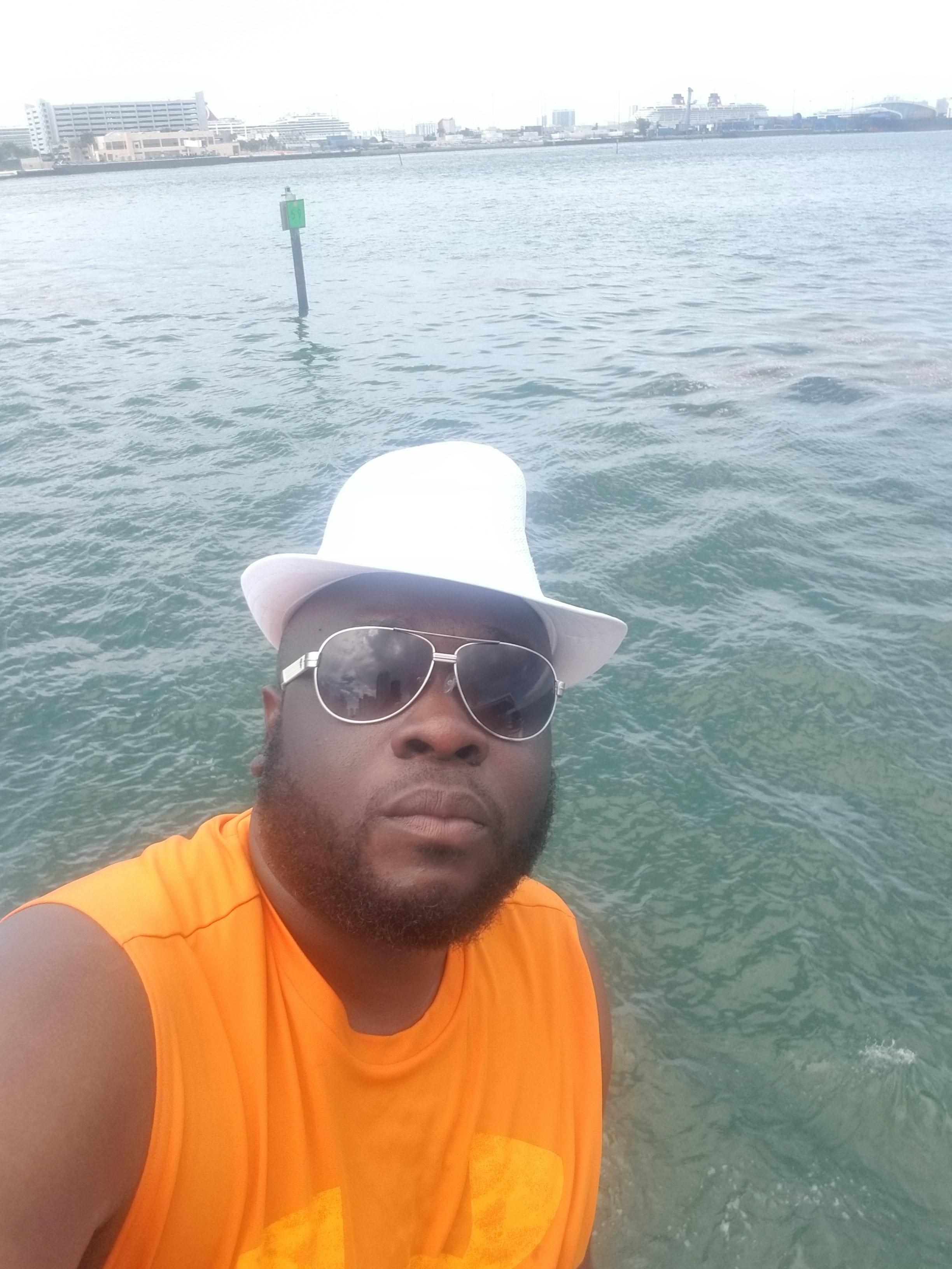 MasterBackShotz profile image