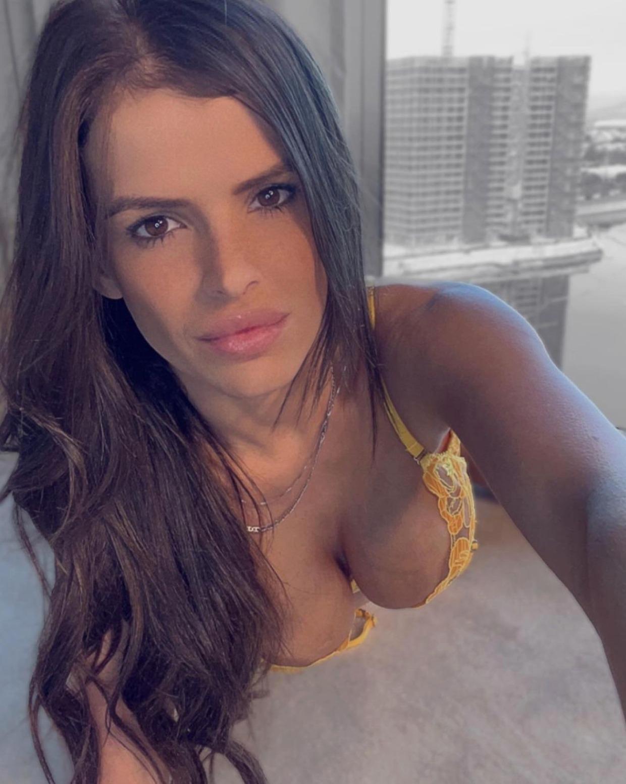 Ry-lee💜 profile image