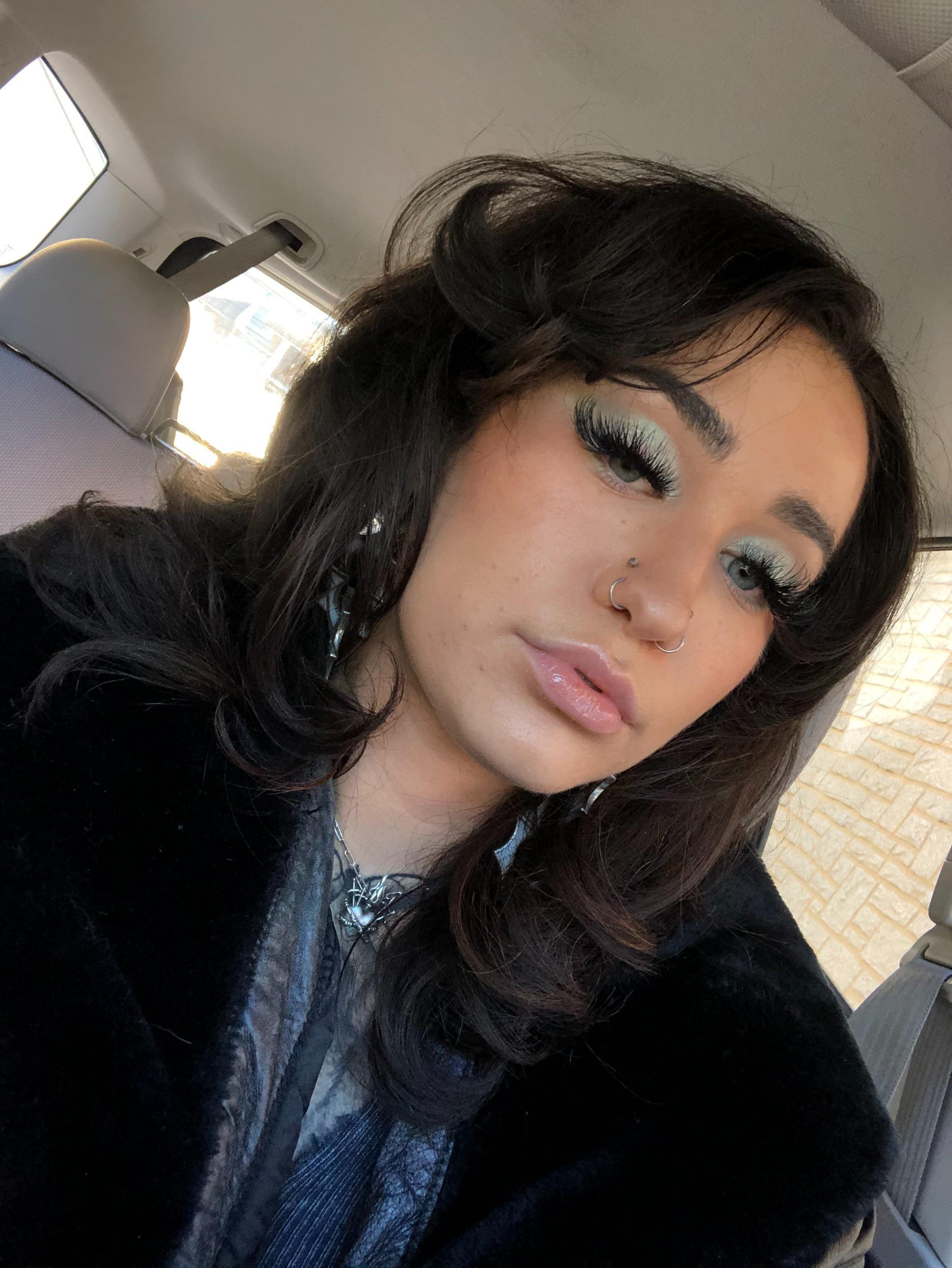 Suzie Skye 🎀 profile image