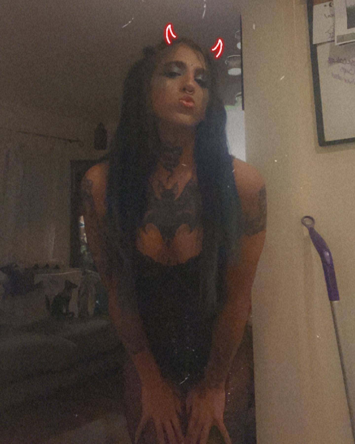 SativaFlowers profile image