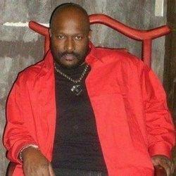 MrHollaOut ™ ♚ AMUN-RA ♋♠ profile image