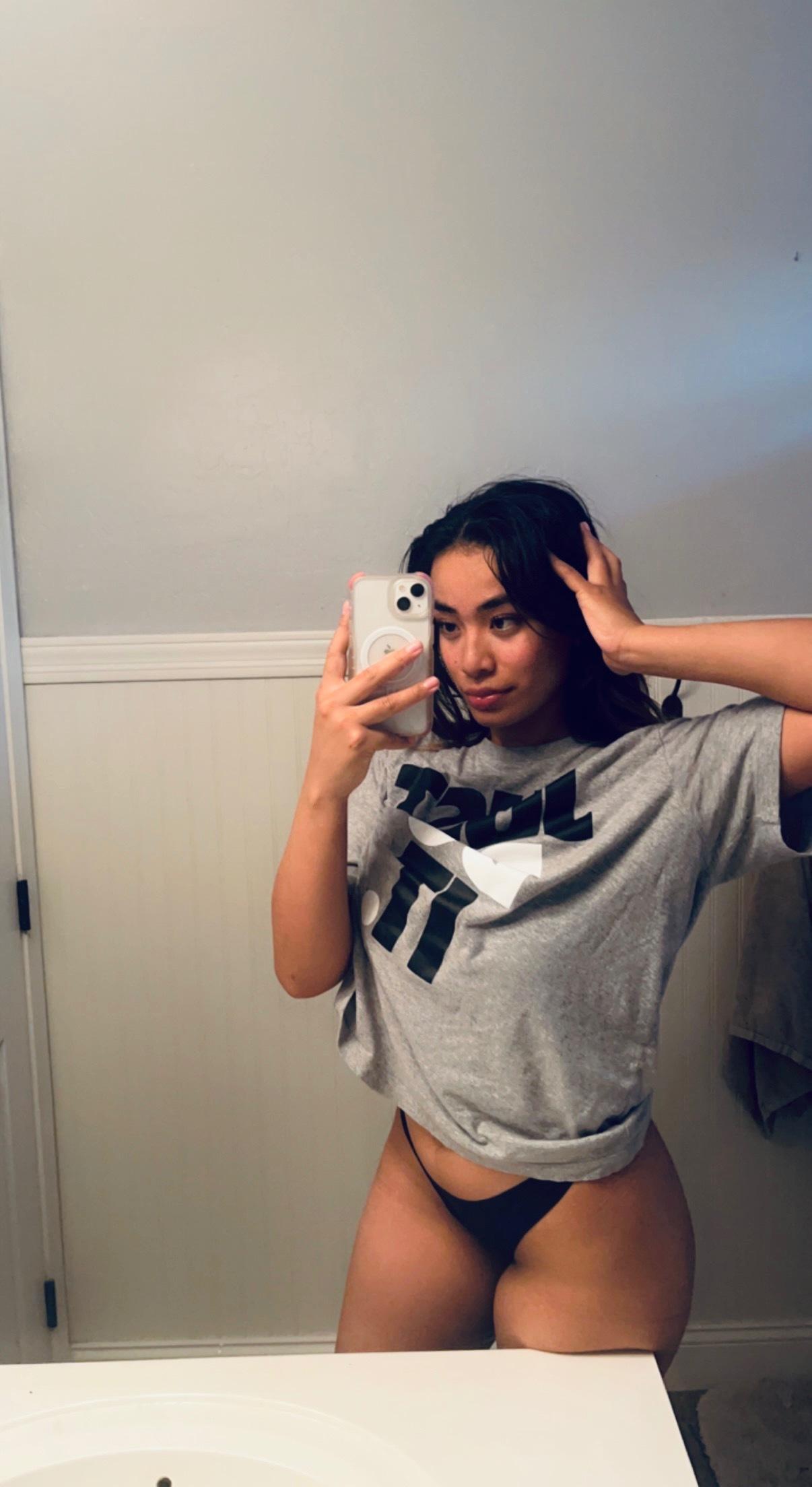 Nia Louu profile image