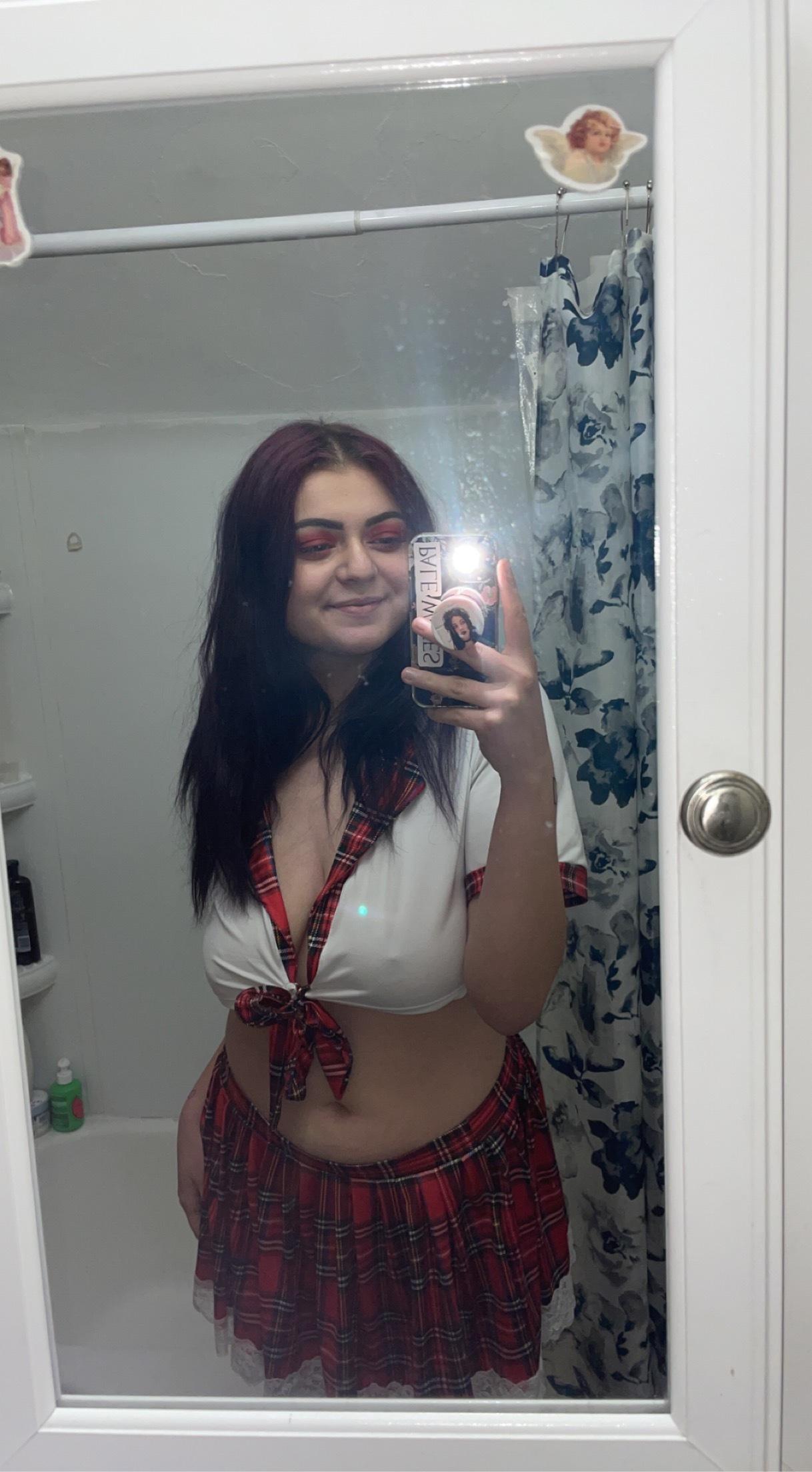 pretty girl 🦋 profile image