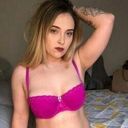 Katie Marie🖤 profile image