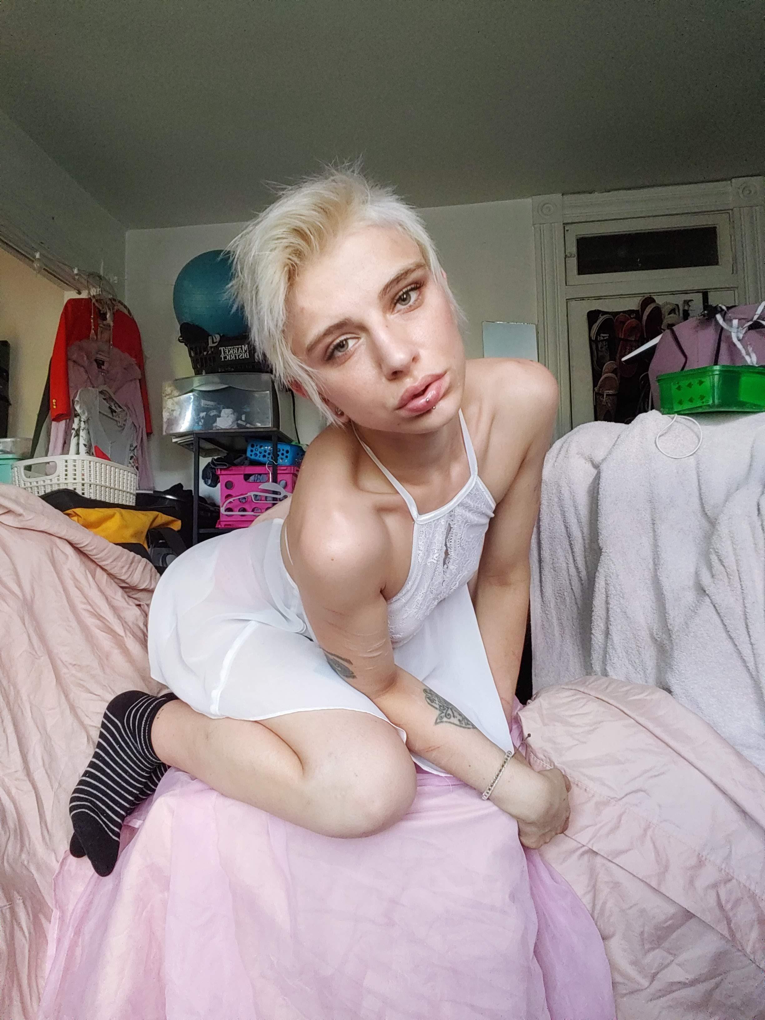 Molly Knox profile image