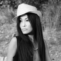 Suzie Q profile image