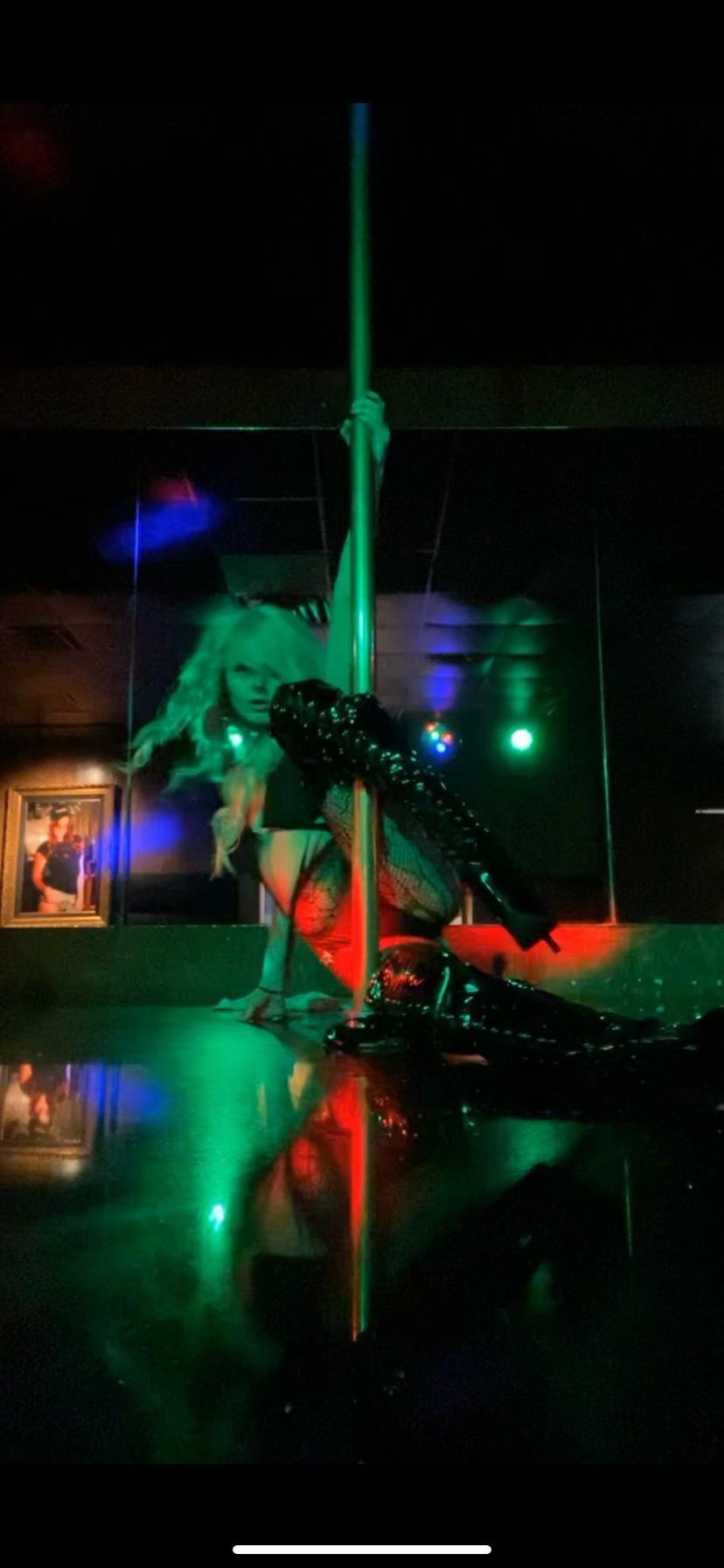 Xowie Rotten profile image