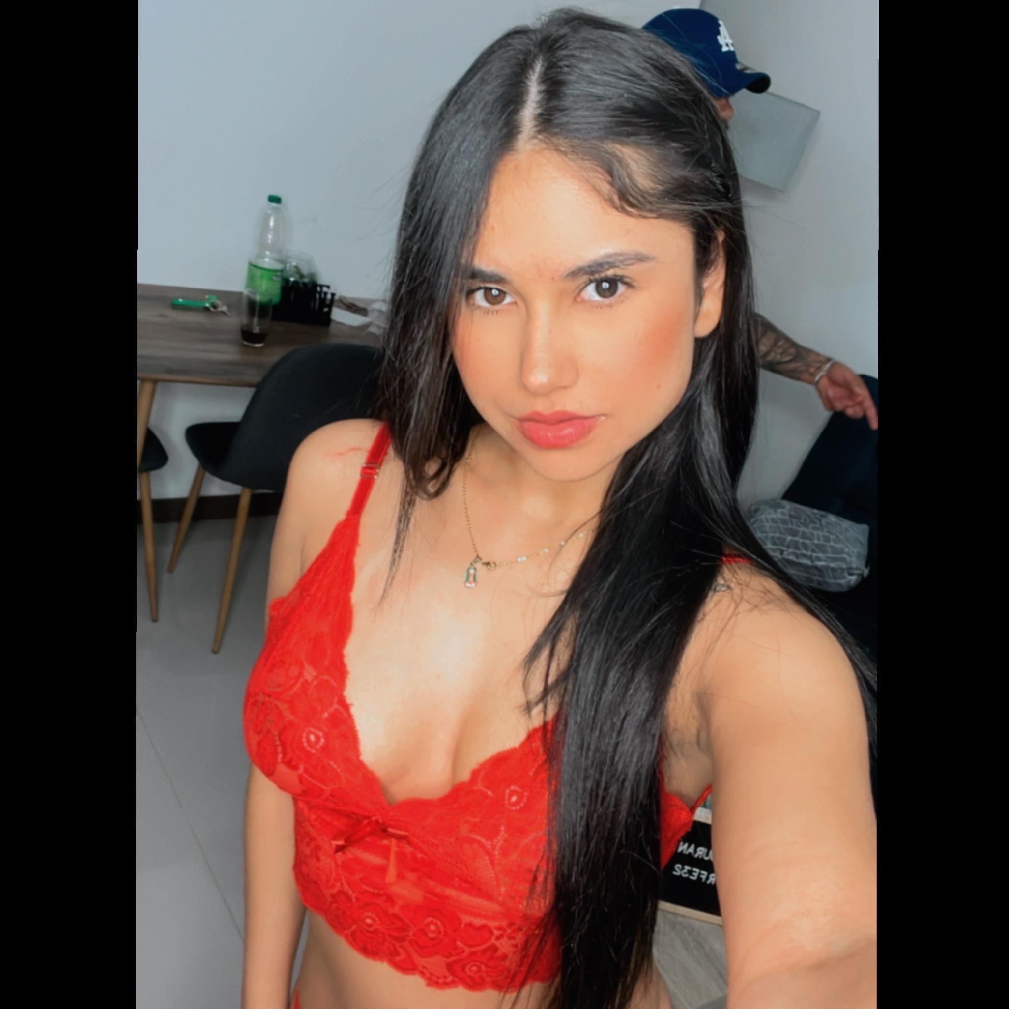 GABY GOMEZ profile image