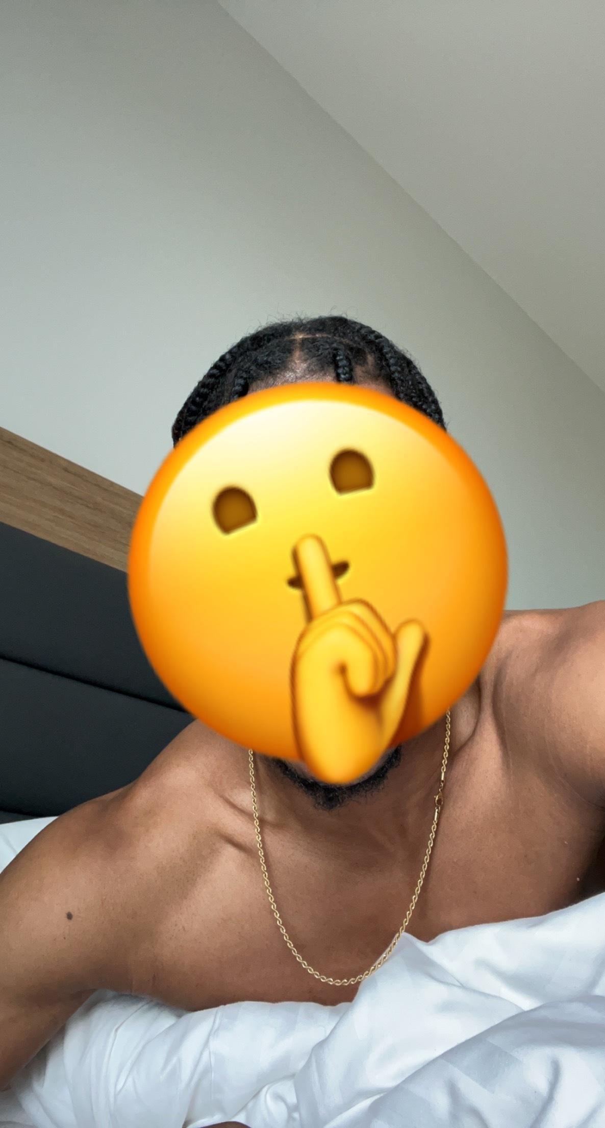 9” OF UNCUT MEAT 💦🔞 profile image