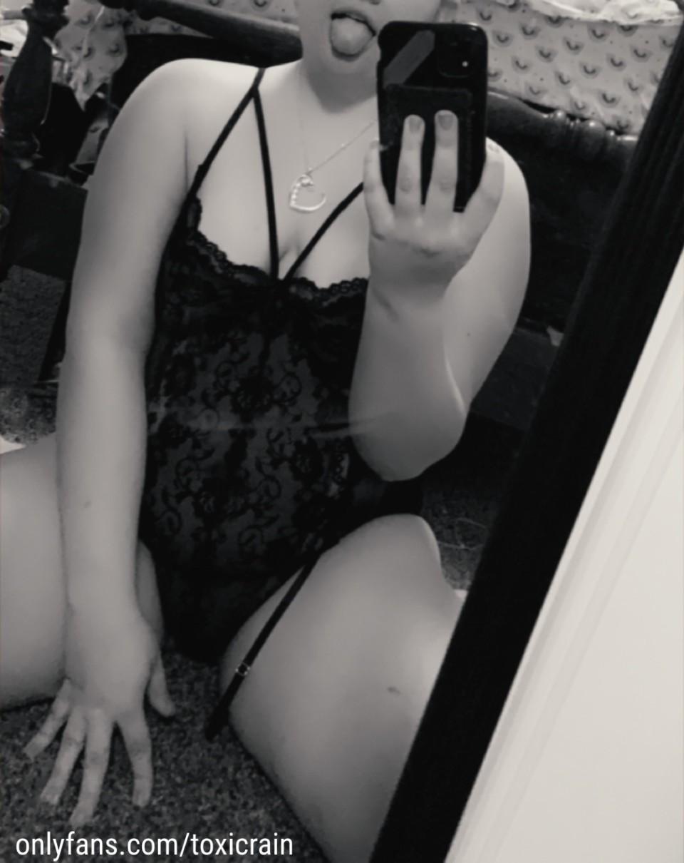 Esme Nichole <3 profile image