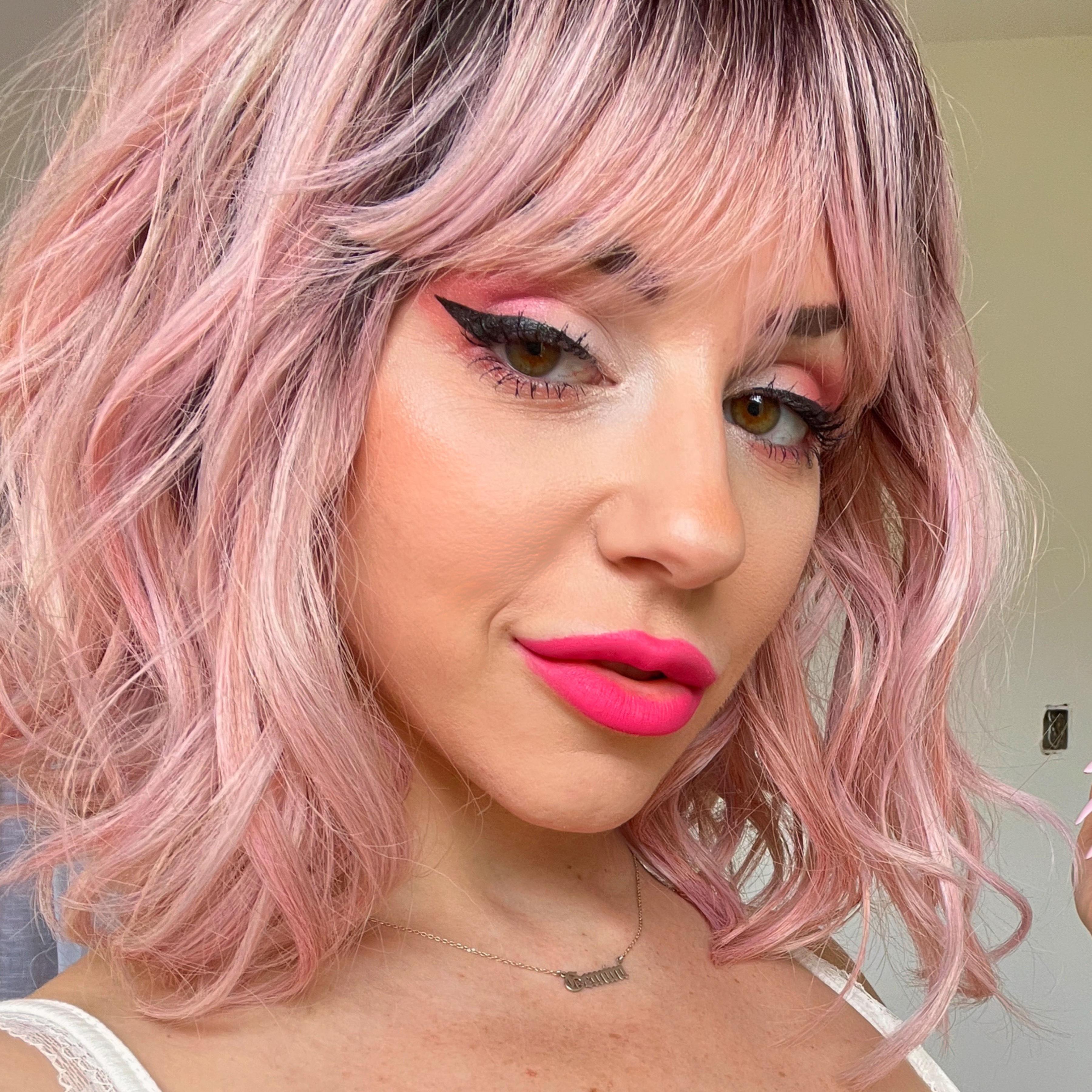 ✨Mama Fiona✨ profile image