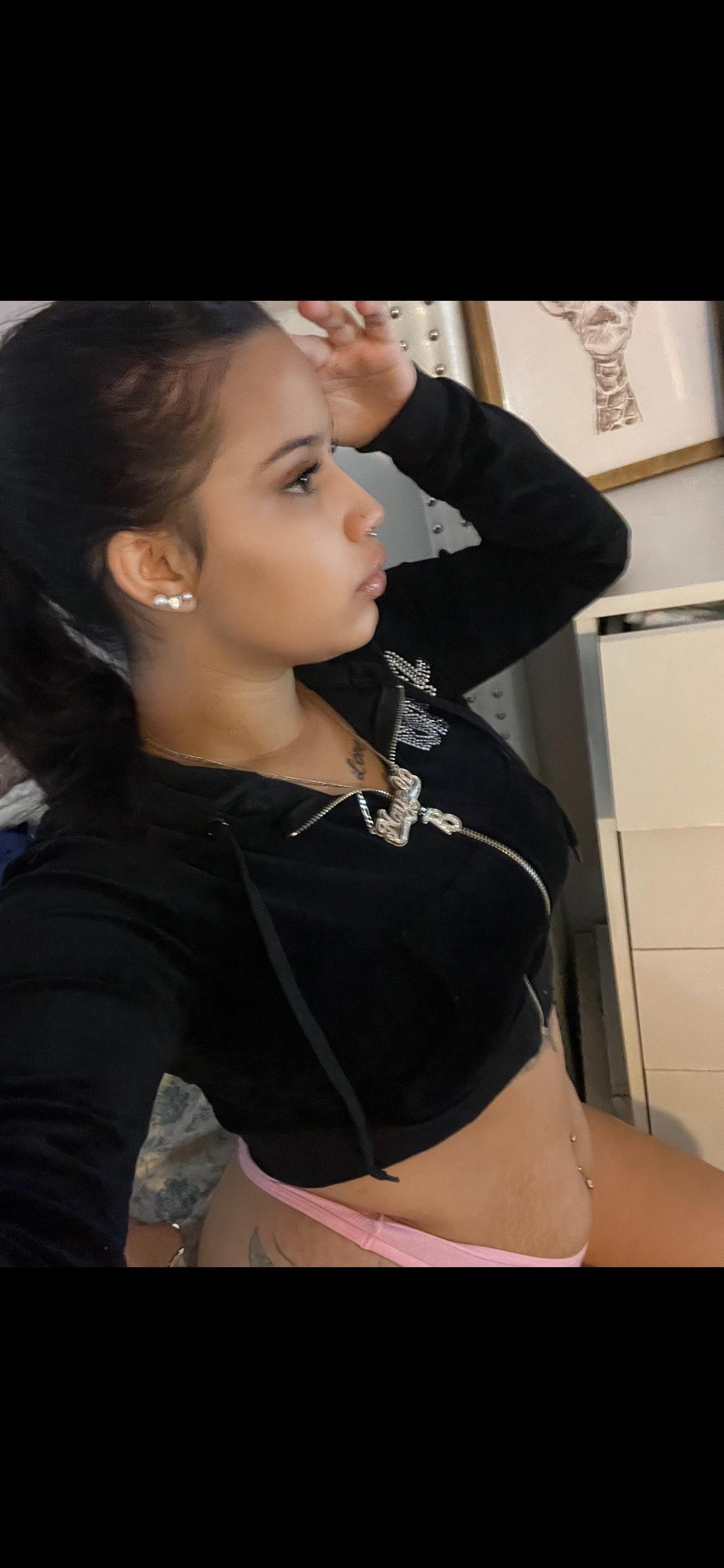 Nayeli profile image