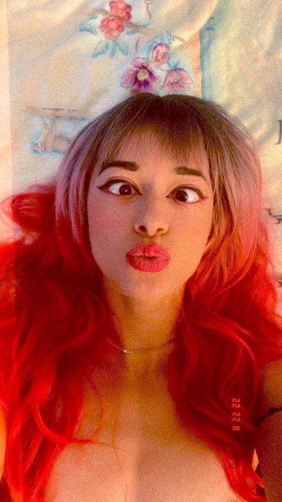 Izzy 🌸 profile image