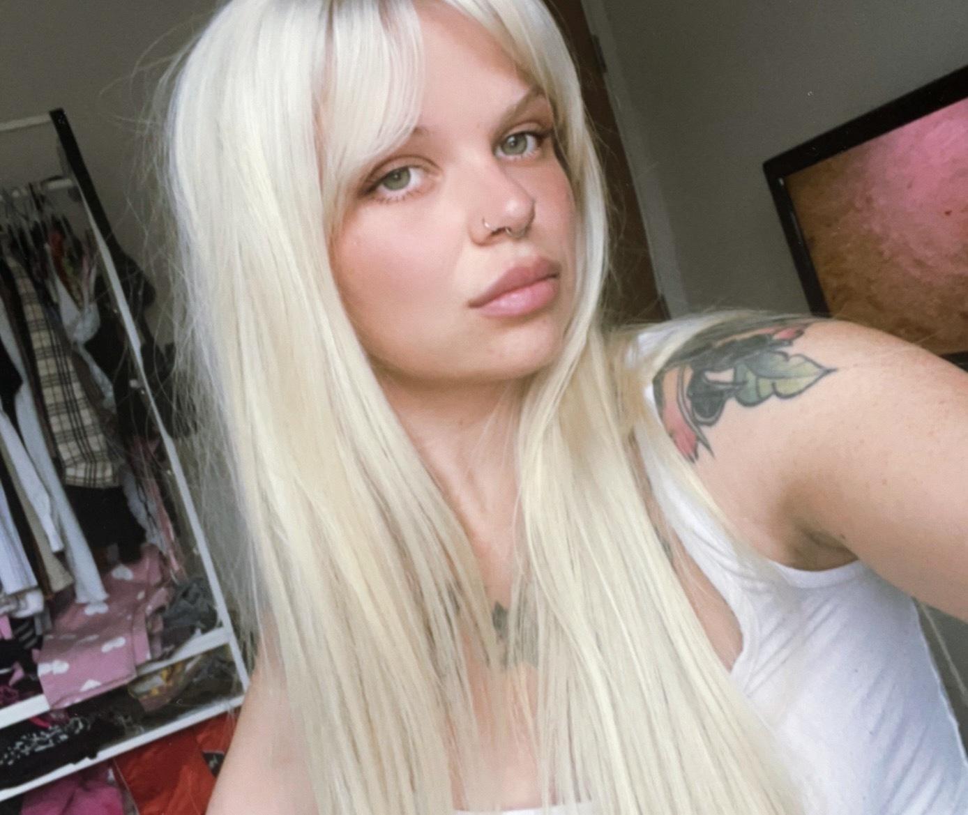 🍒🐰 profile image