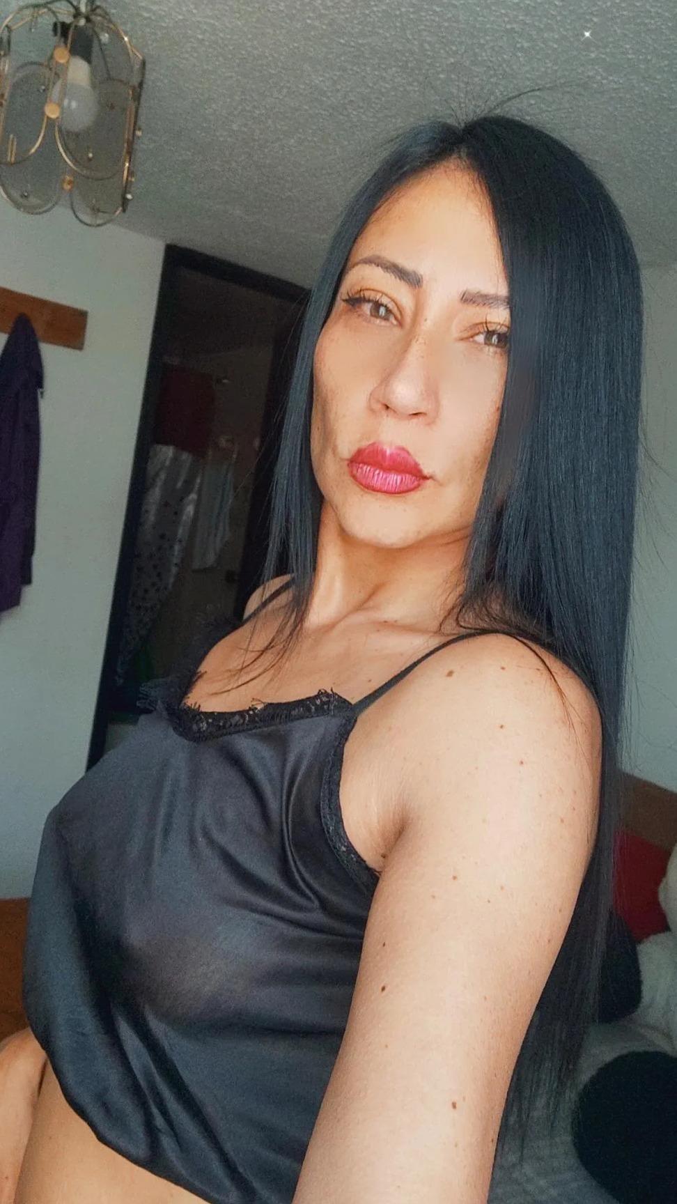 Celeste68 profile image