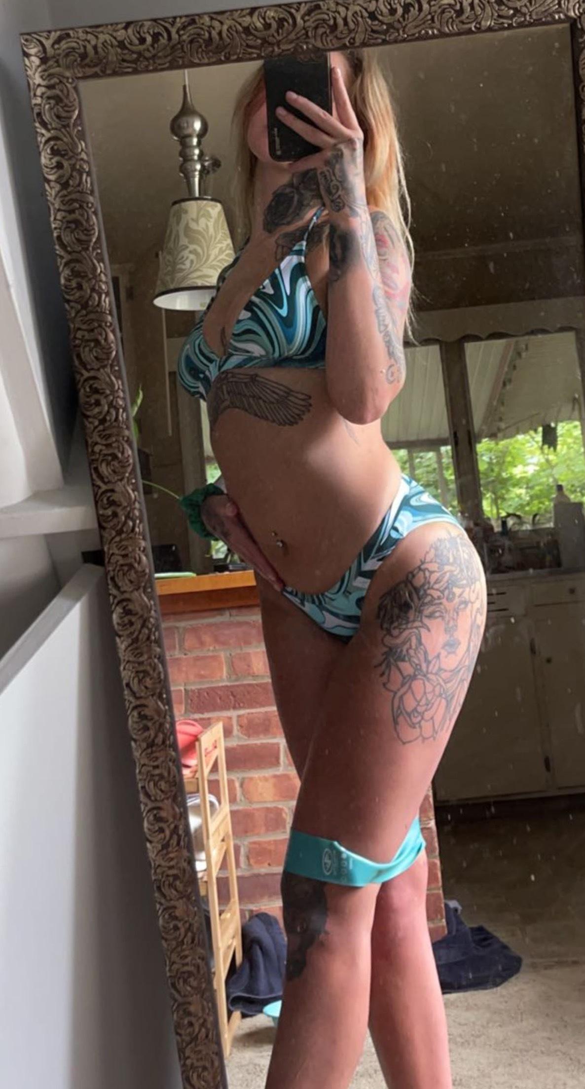 C❄️ profile image