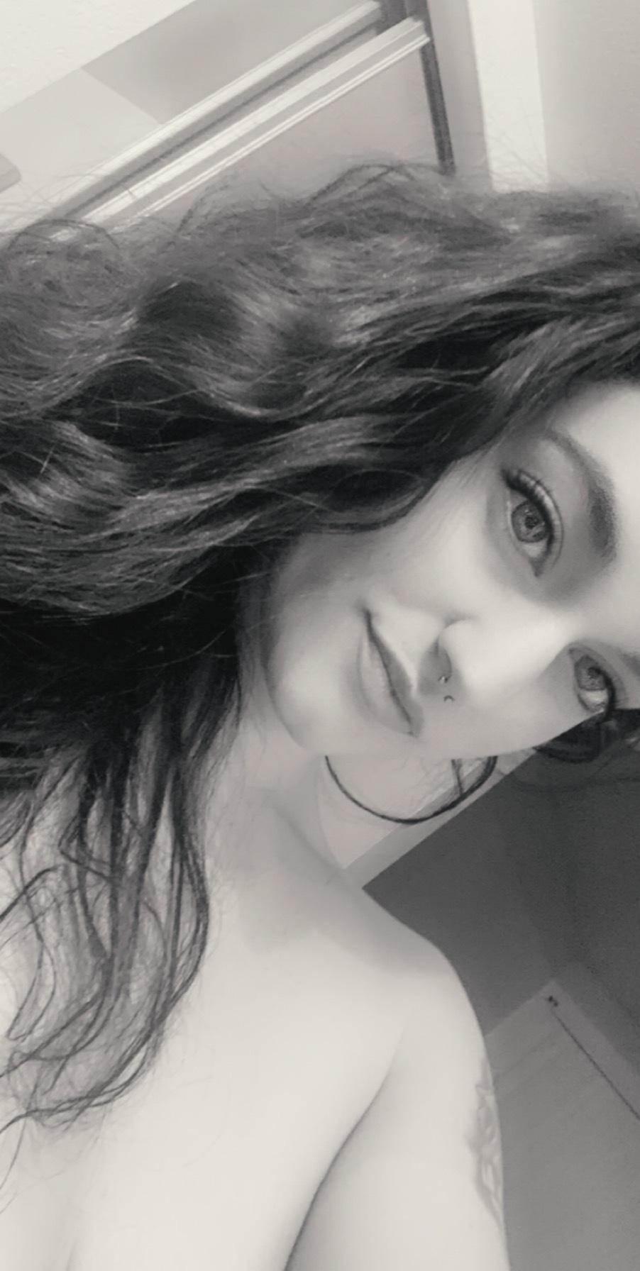 ThatOneGothGirl profile image