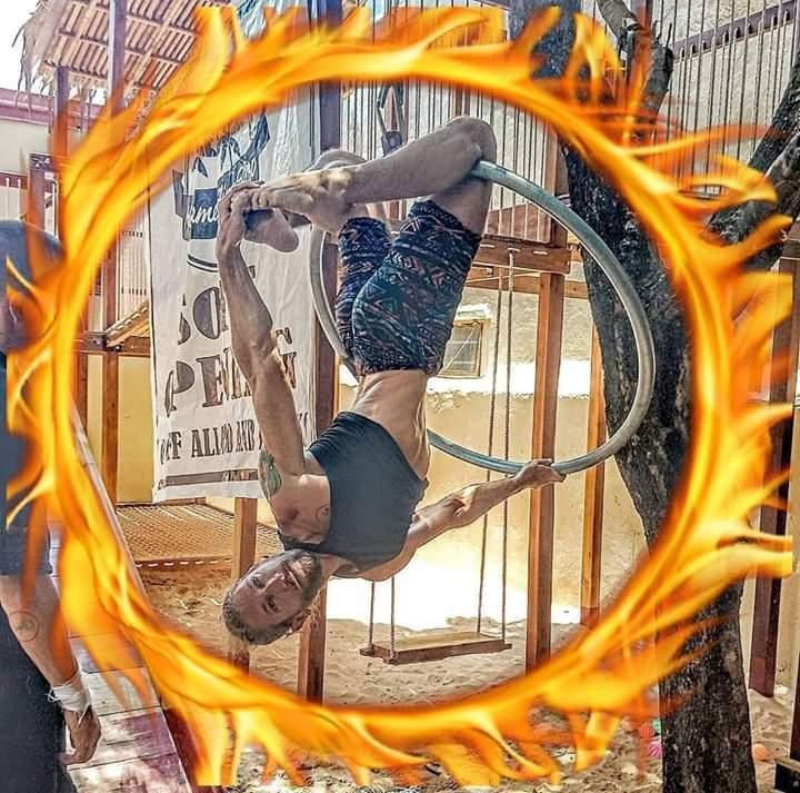 Dawn Vawn Dom profile image