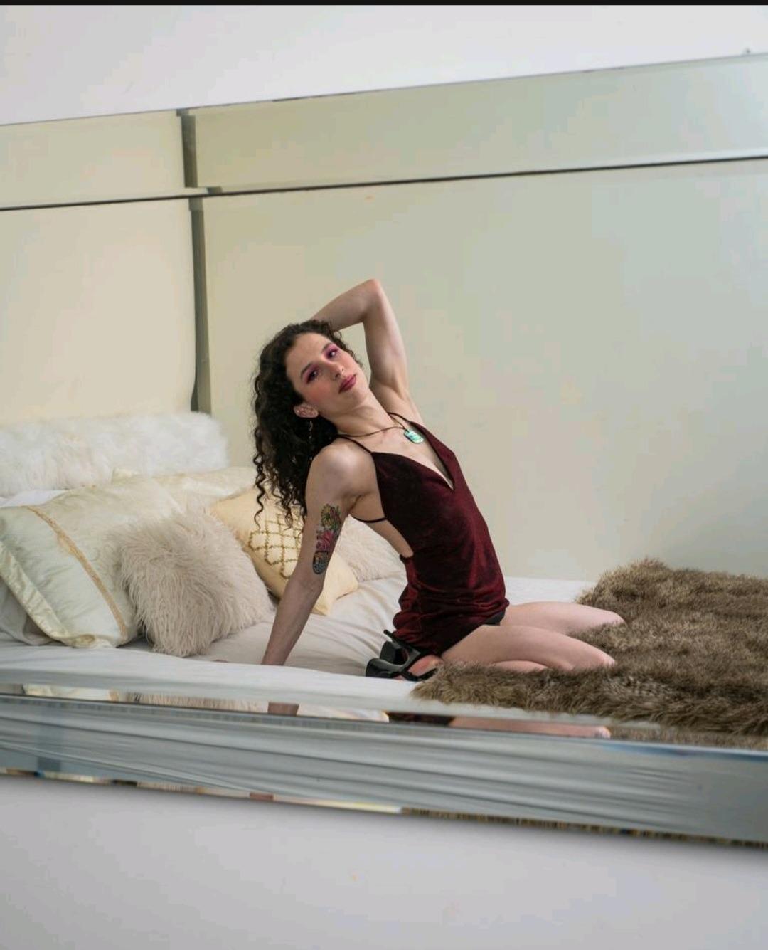 Indigo/sunny 🌈 profile image